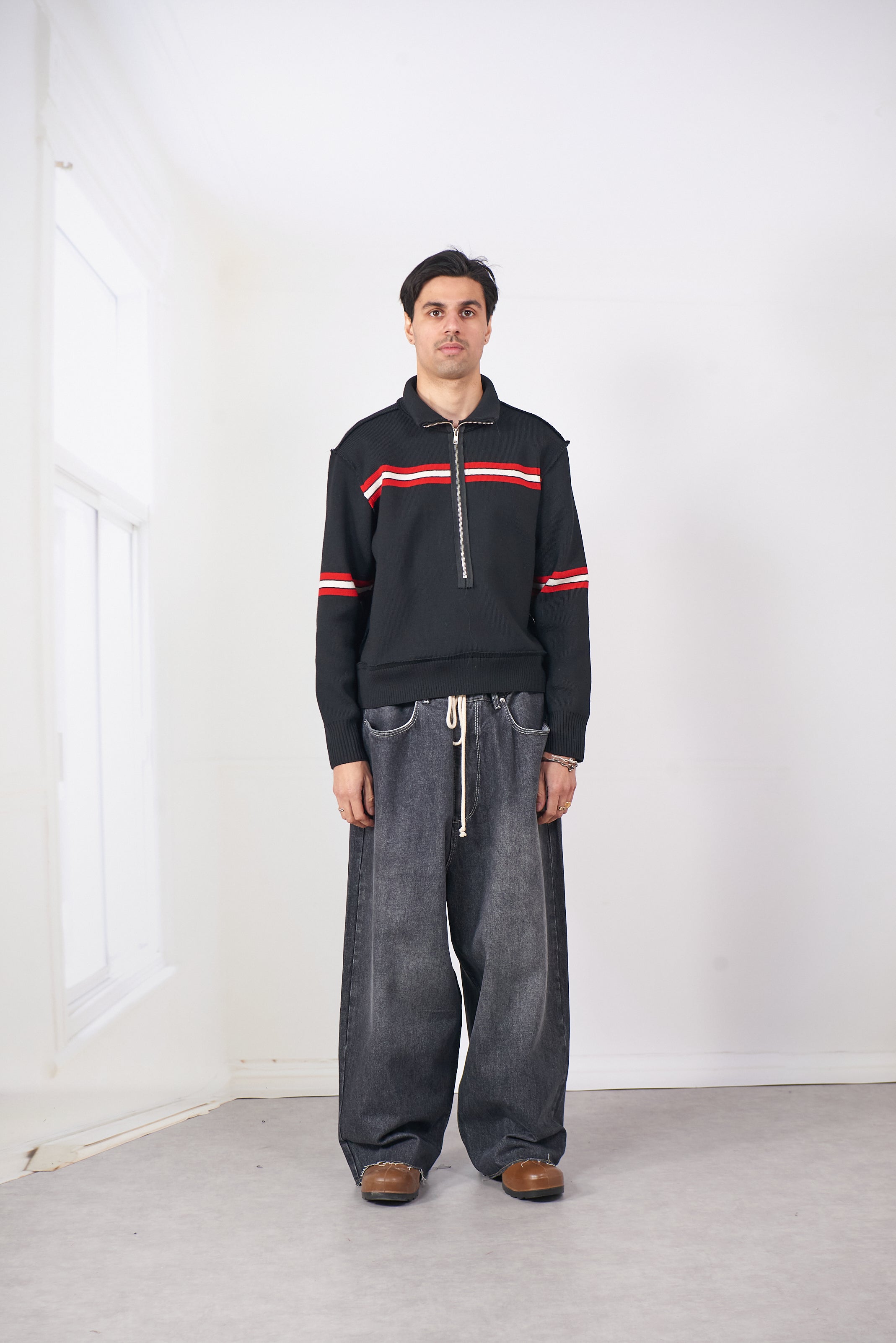 CF.20.03.06.01 SEAMAN'S SWEATER black stripe