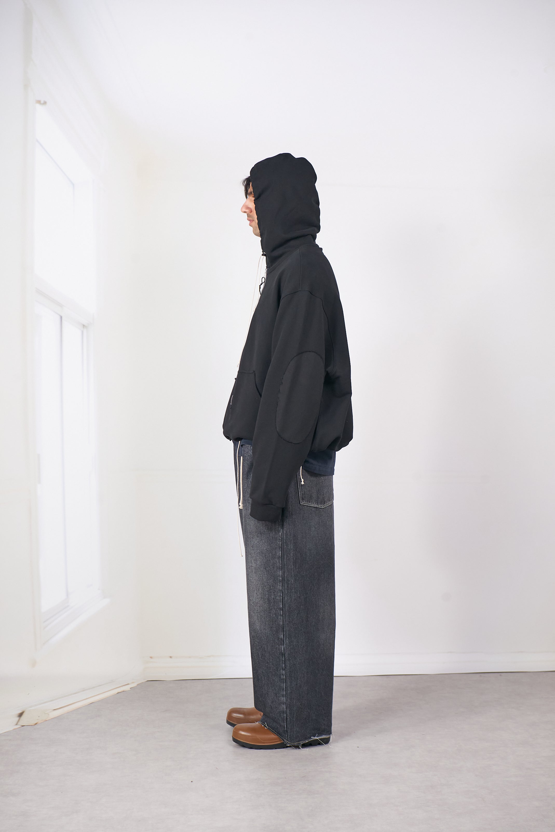 CF.20.02.02.01 ANORAK ZIP HOODIE black