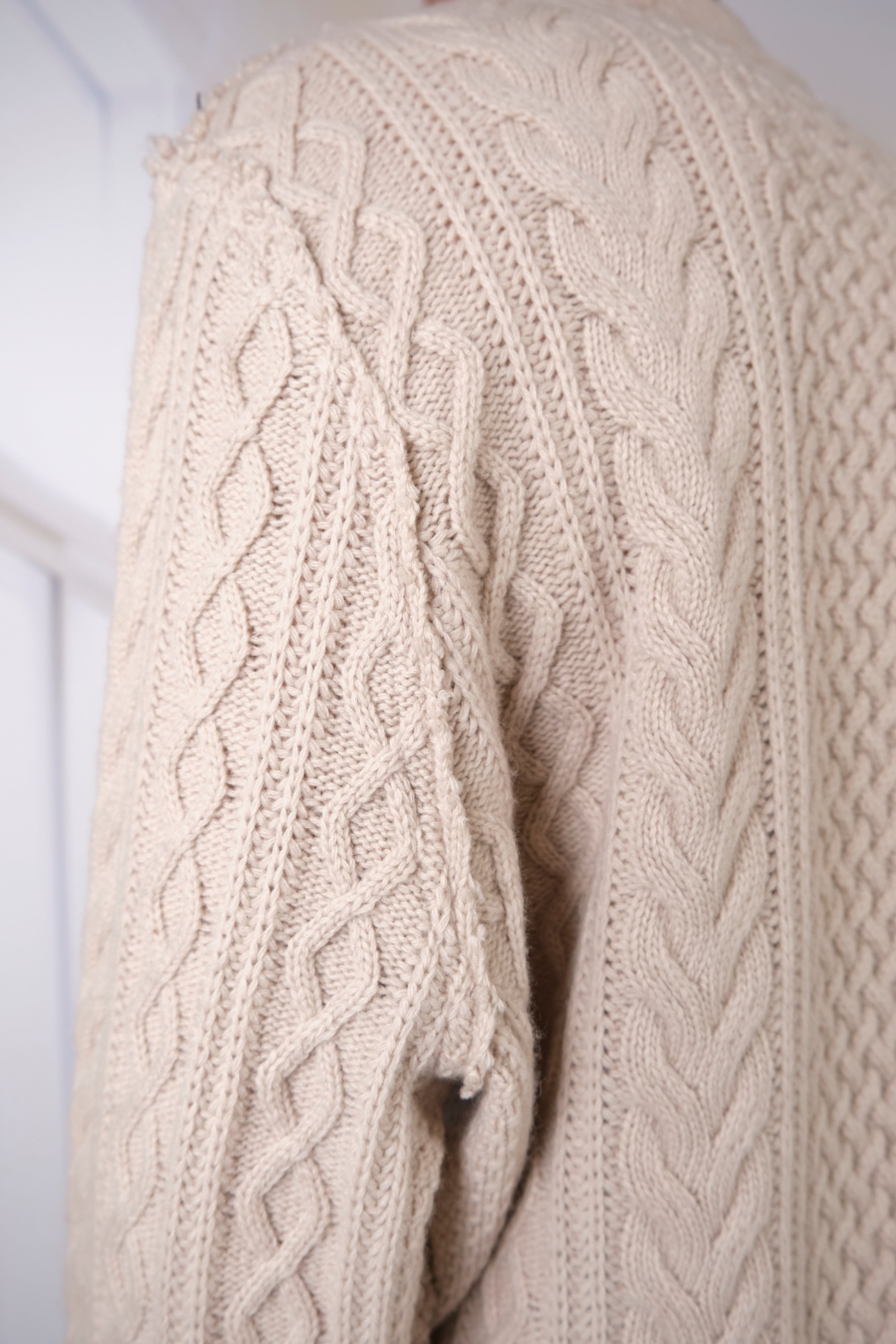 CF.20.03.02.01 FRANKENSTEIN CALBE KNIT off-white