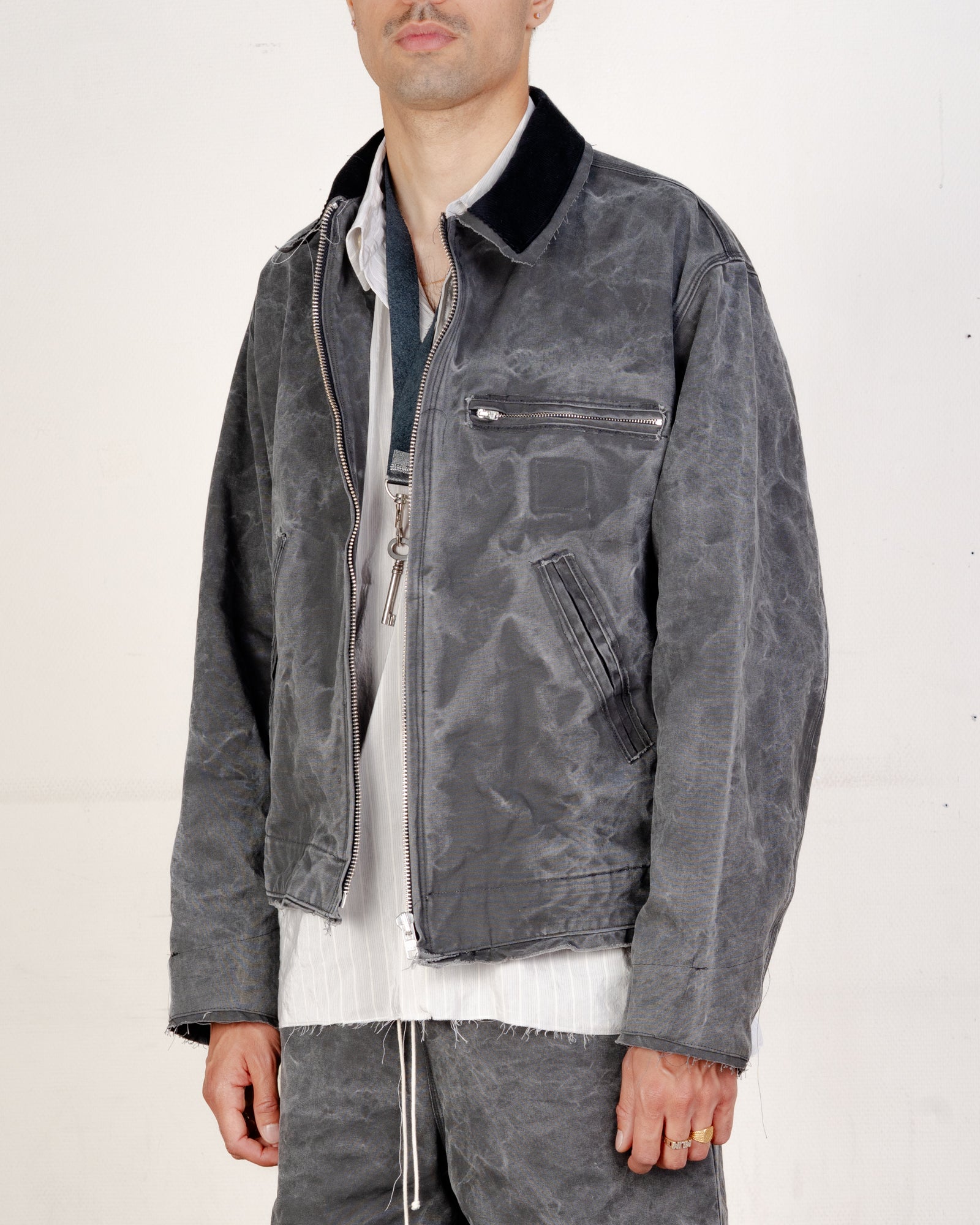 CF.21.10.01.02 WORKER JACKET washed canvas black vintage wash