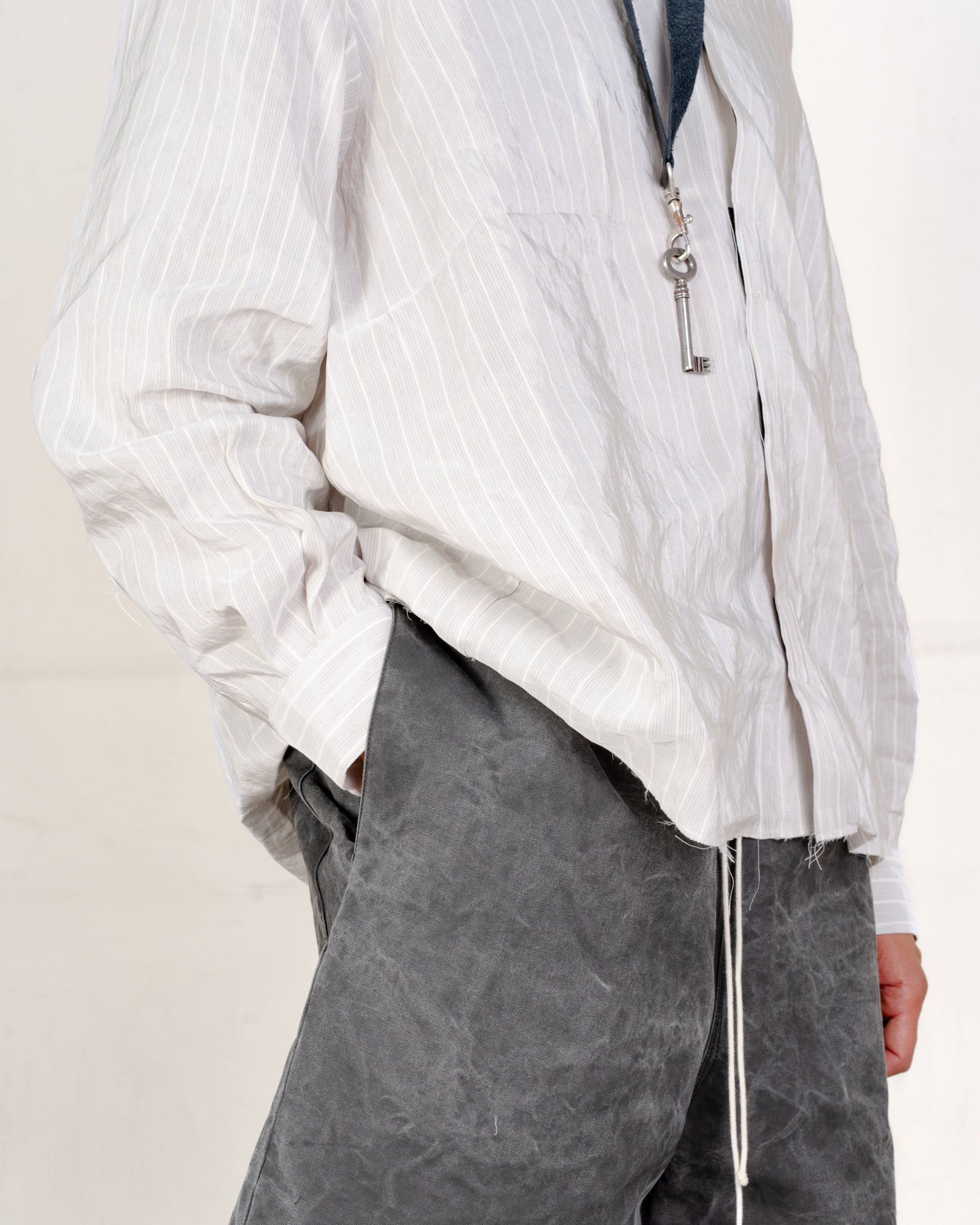 CF.21.04.04.04 BIG SHIRT VELCRO grey – Camiel Fortgens