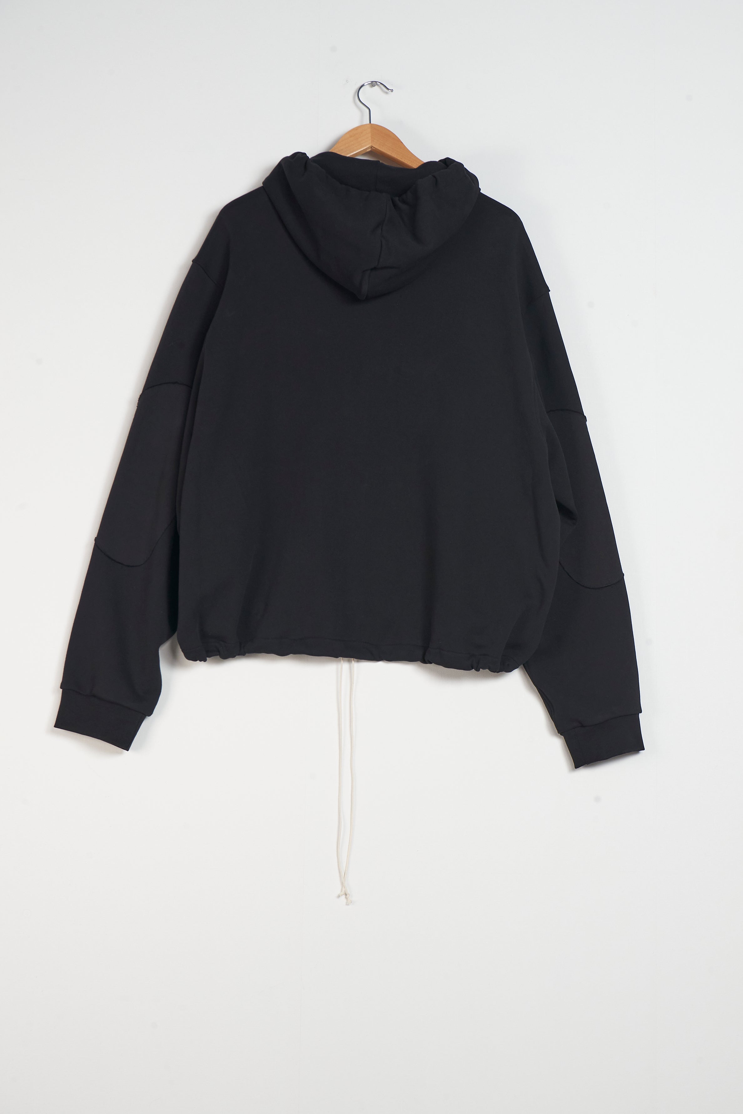 CF.20.02.02.01 ANORAK ZIP HOODIE black