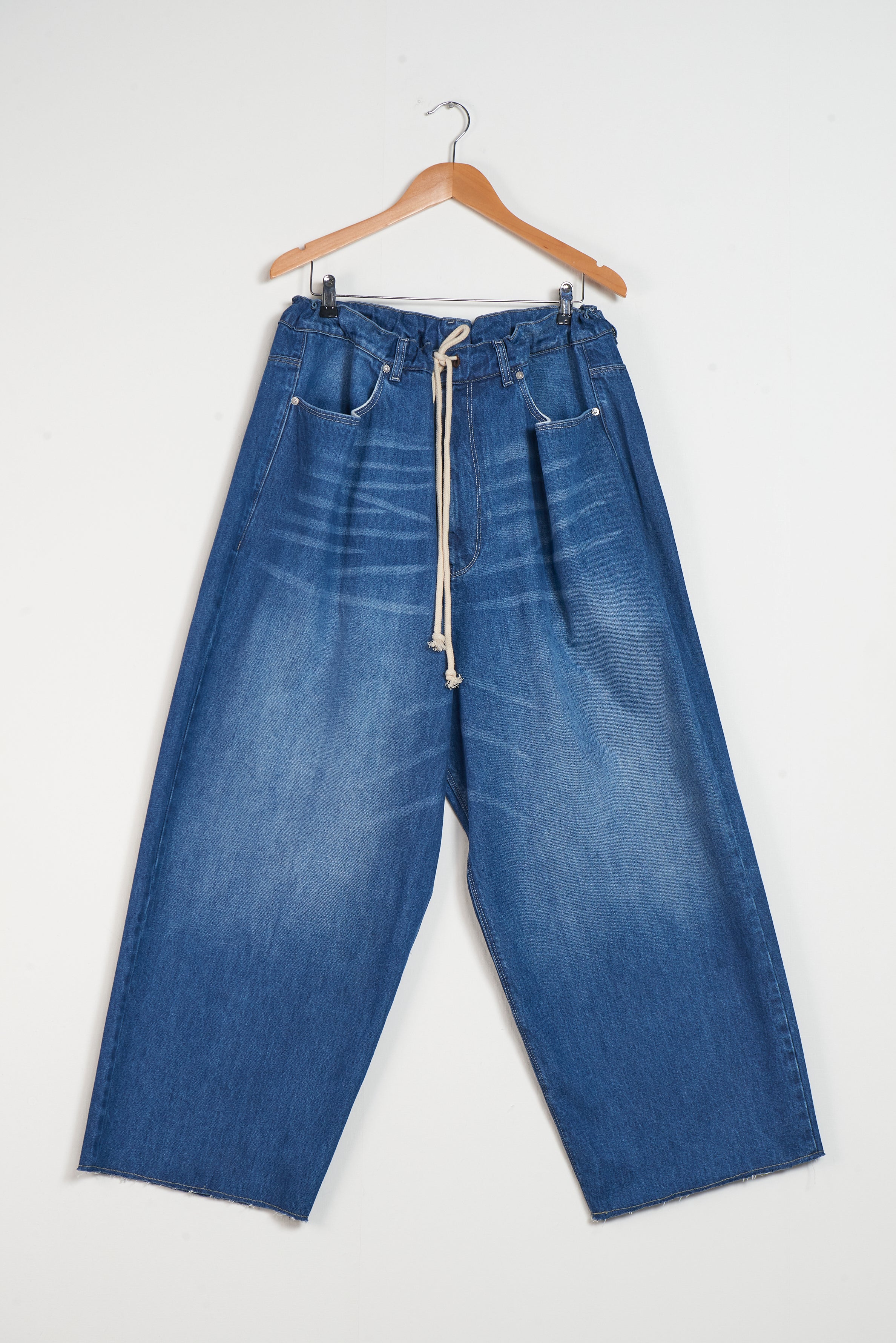 CF.20.06.04.01 BIG JEANS blue