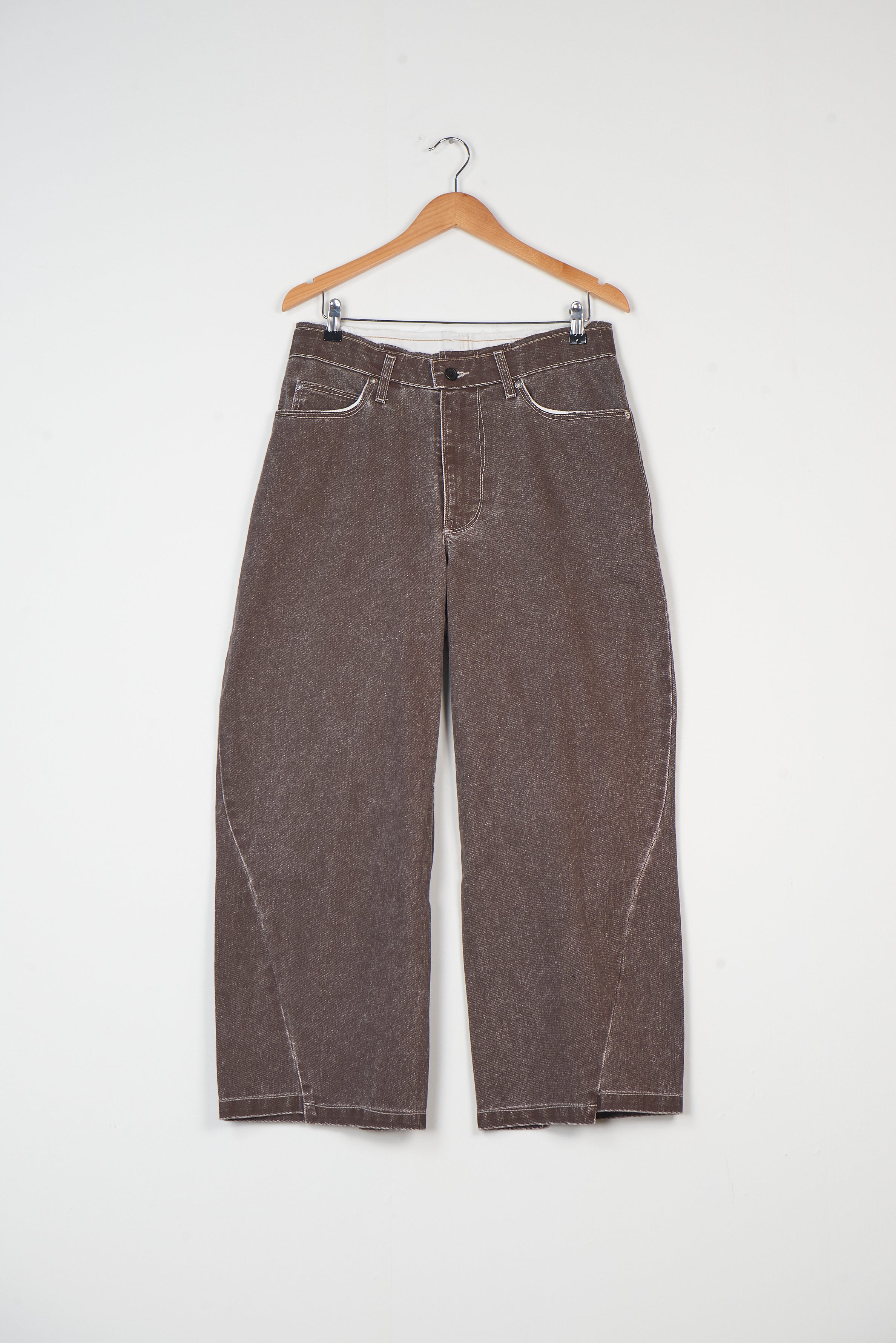 CF.20.06.02.02 WOBBLY JEANS brown