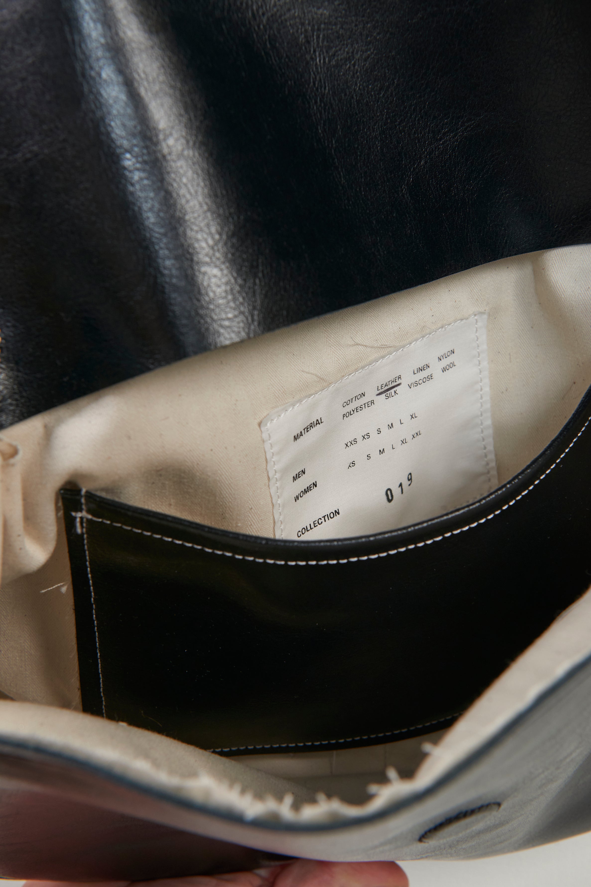 CF.20.11.04.01 SADDLE BAG black