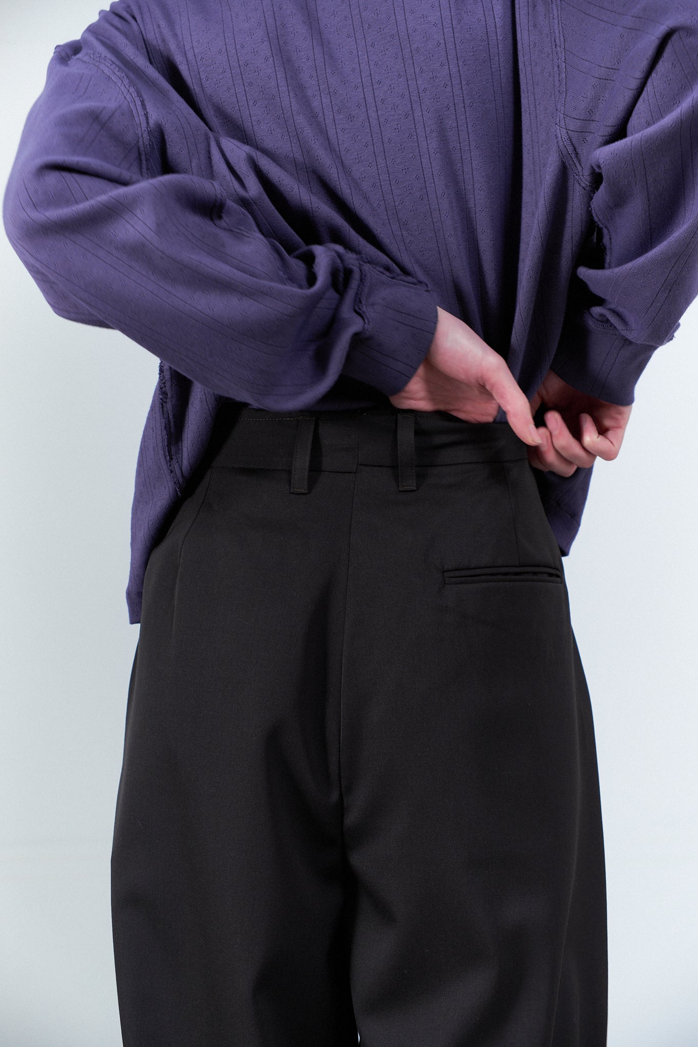 CF.20.06.09.02 SUIT PANTS faded black