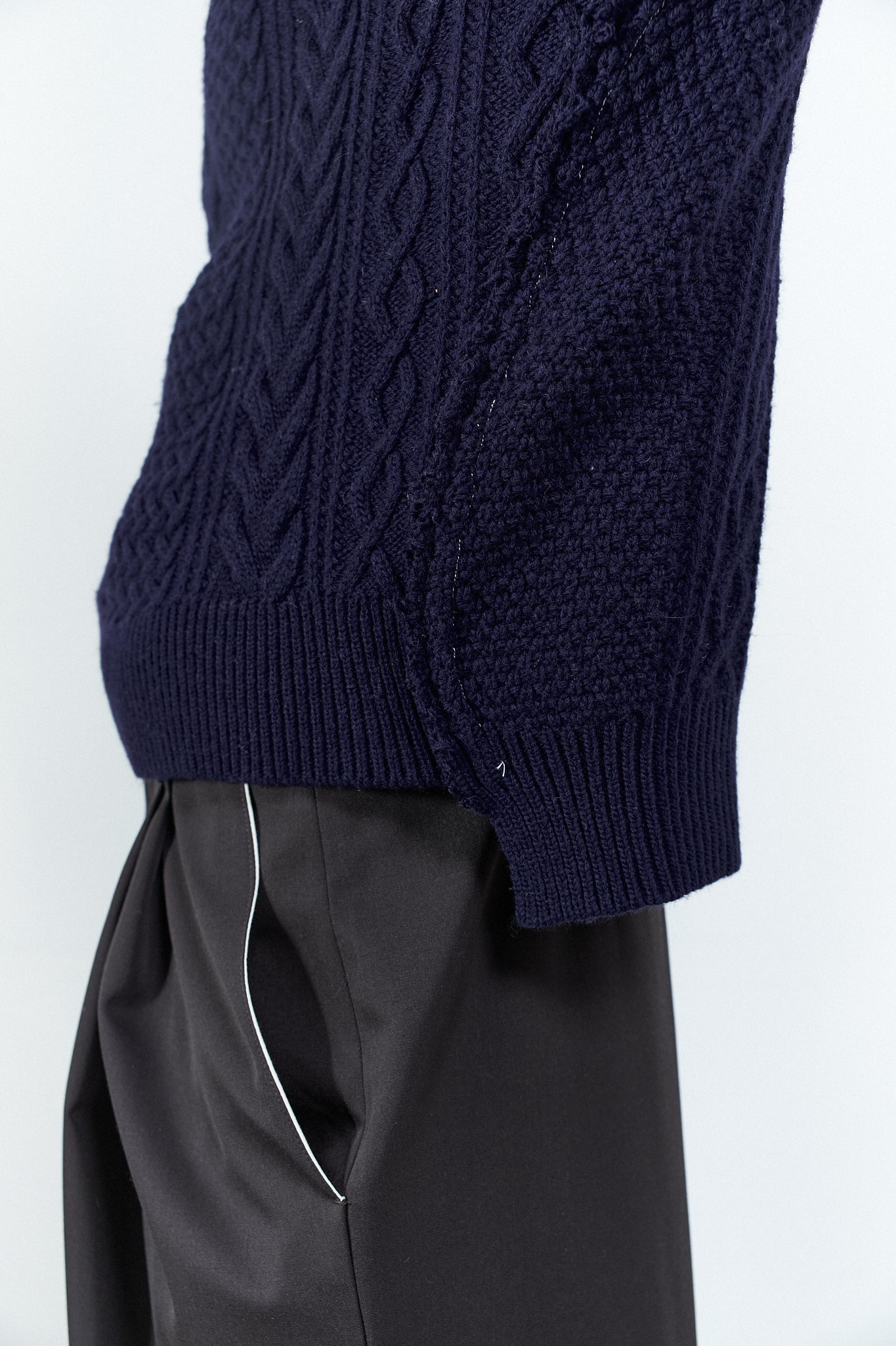 CF.20.03.02.01 FRANKENSTEIN CALBE KNIT navy