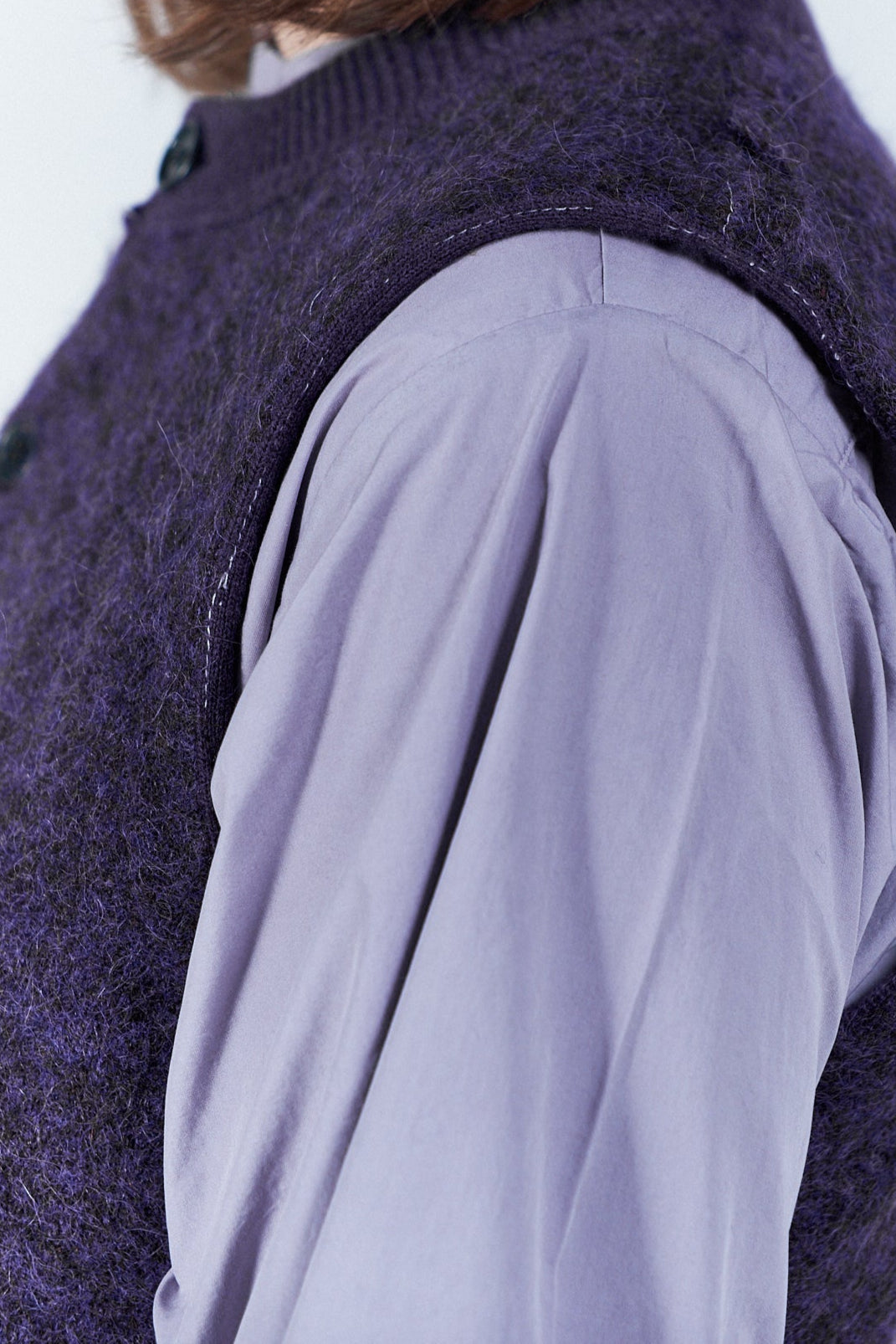 CF.20.03.05.01 HAIRY CROPPED VEST purple