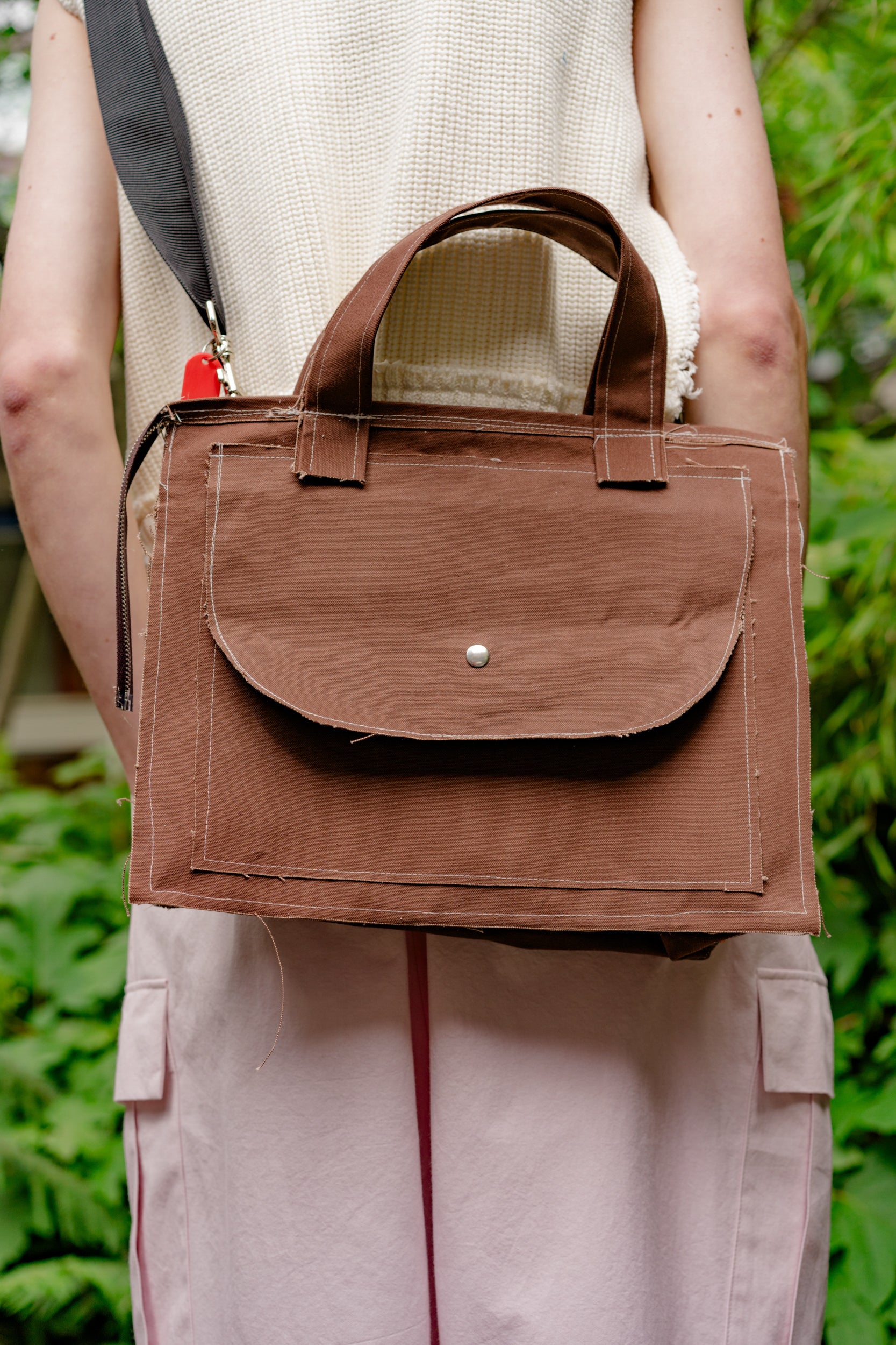 CF.19.11.01.01 ENVELOPE SHOPPER brown – Camiel Fortgens