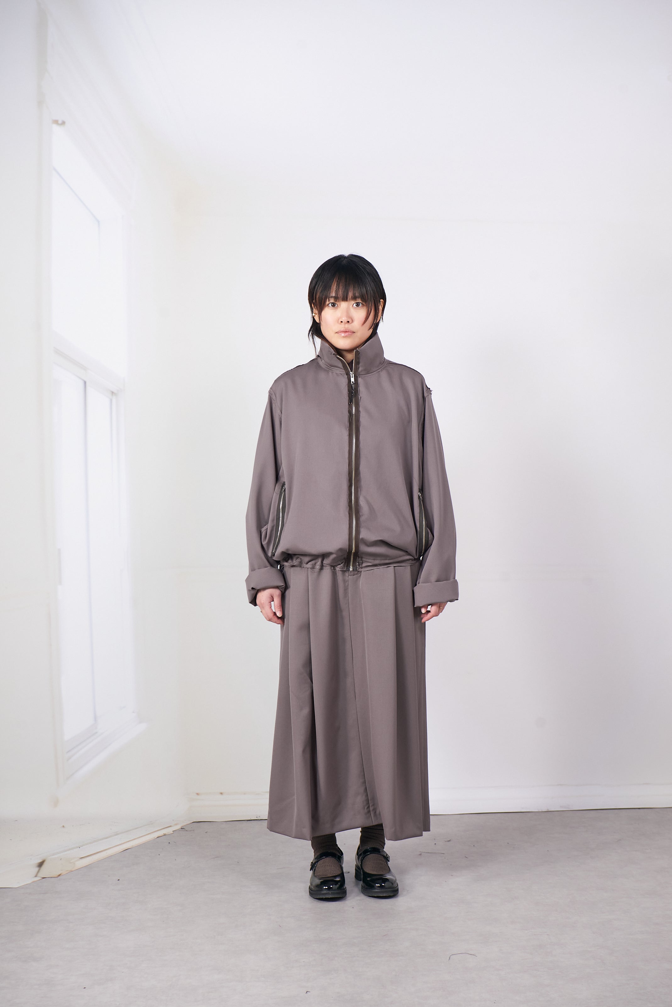 CF.20.09.02.01 TRACK JACKET WOOL taupe