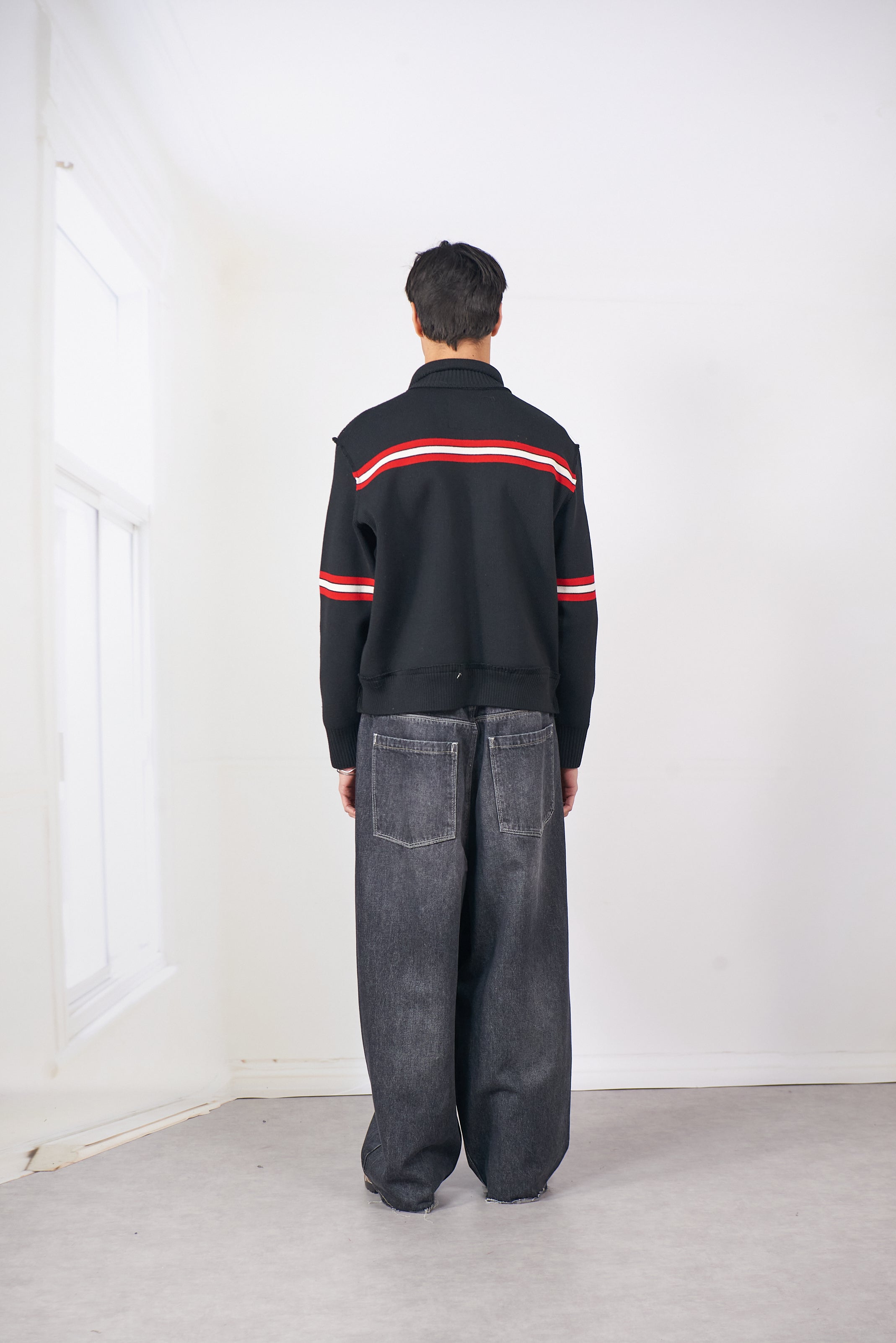CF.20.06.04.01 BIG JEANS black