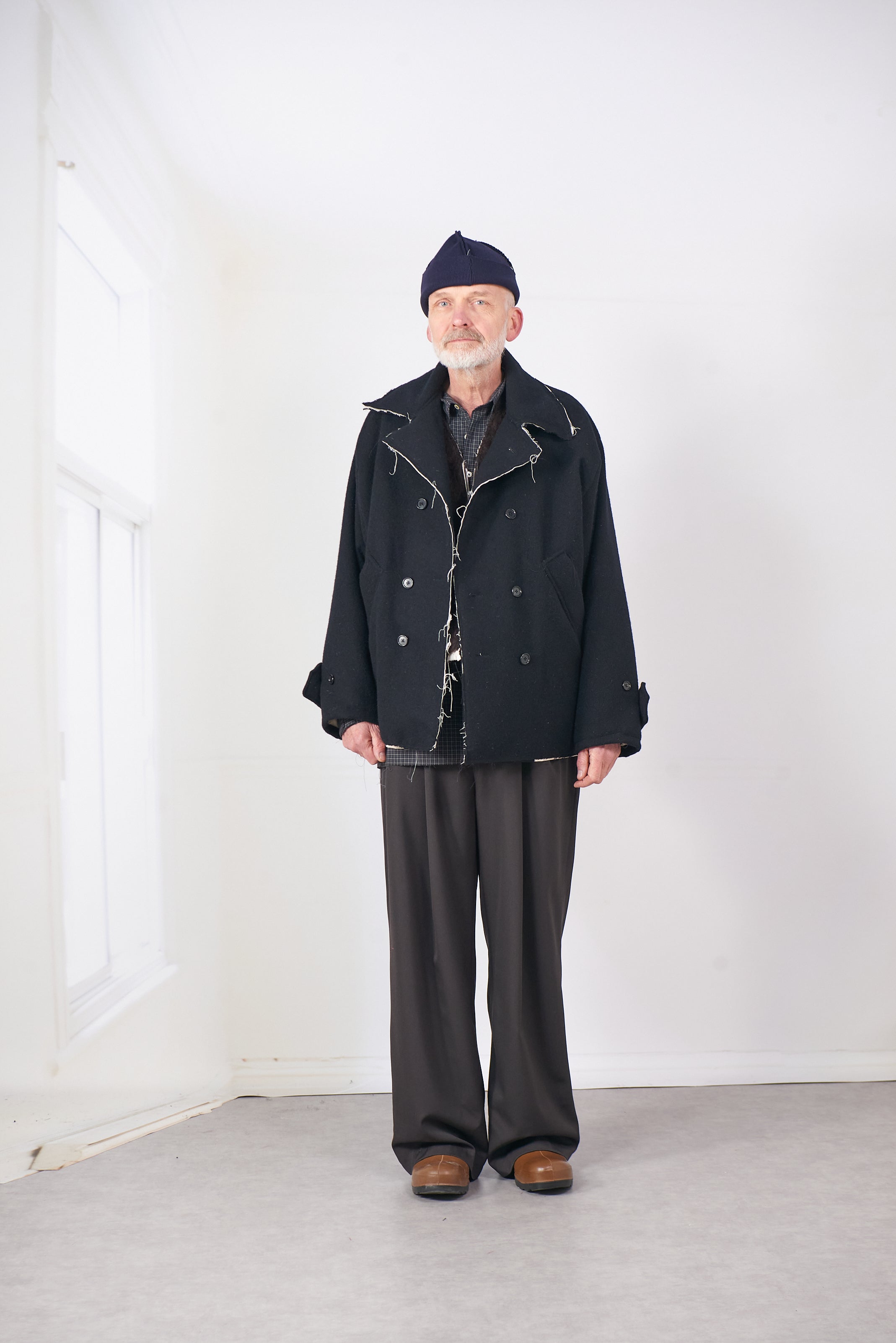 CF.20.10.03.02 PEACOAT MACK black