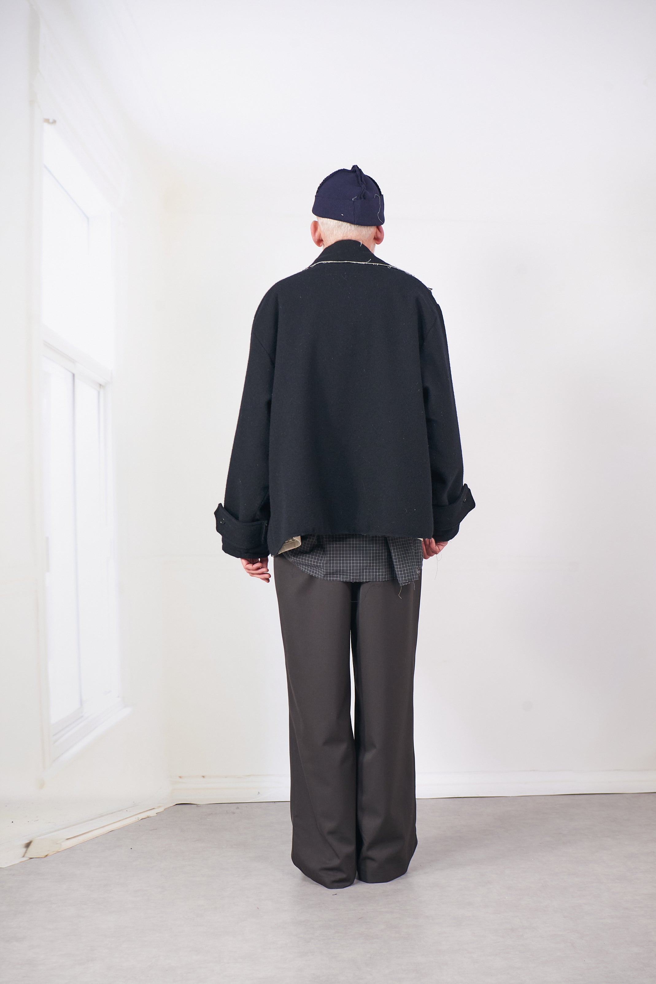 CF.20.10.03.02 PEACOAT MACK black