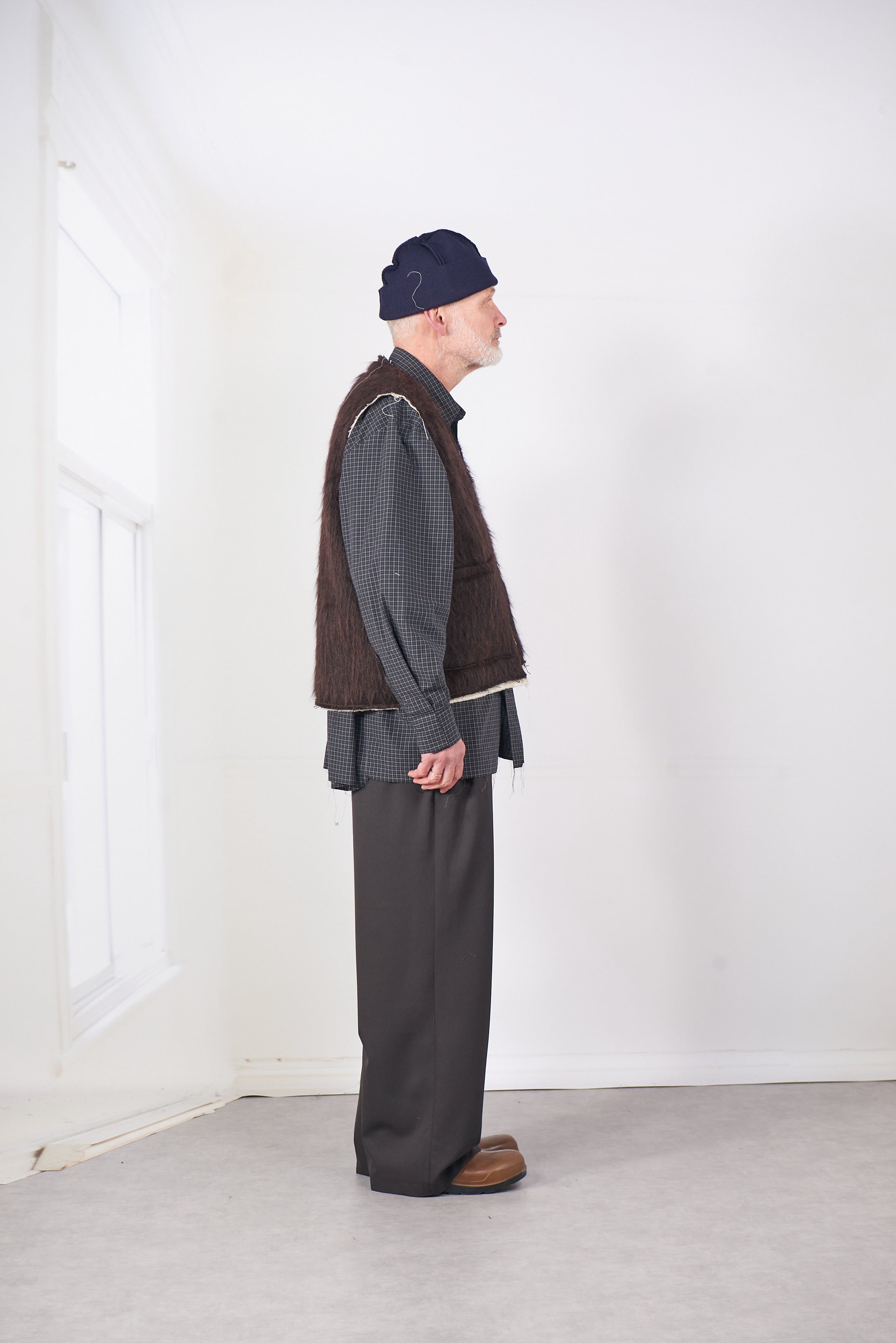 CF.20.05.02.02 ZIP VEST brown