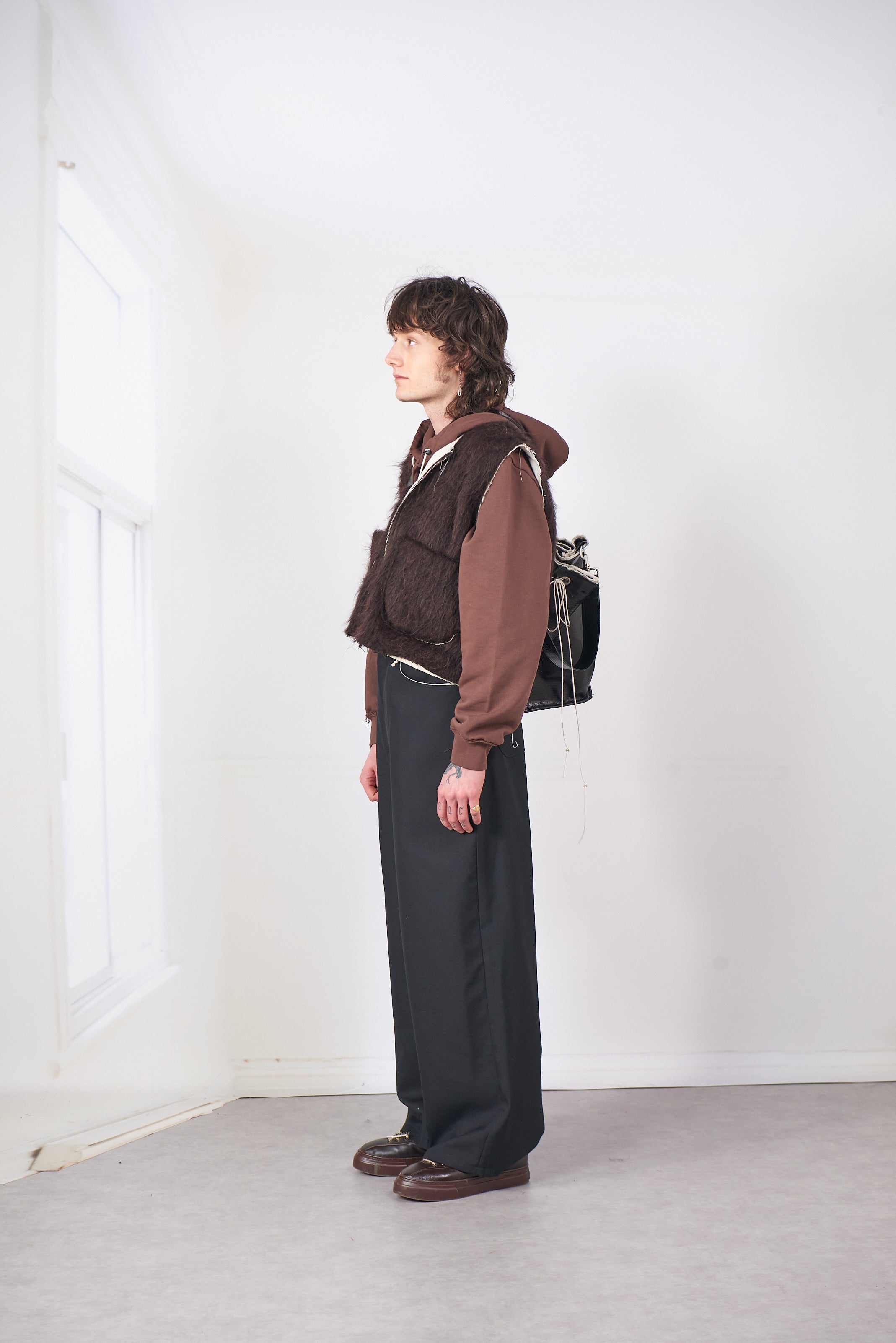 CF.20.05.01.01 SQUARE ZIP VEST BROWN – Camiel Fortgens