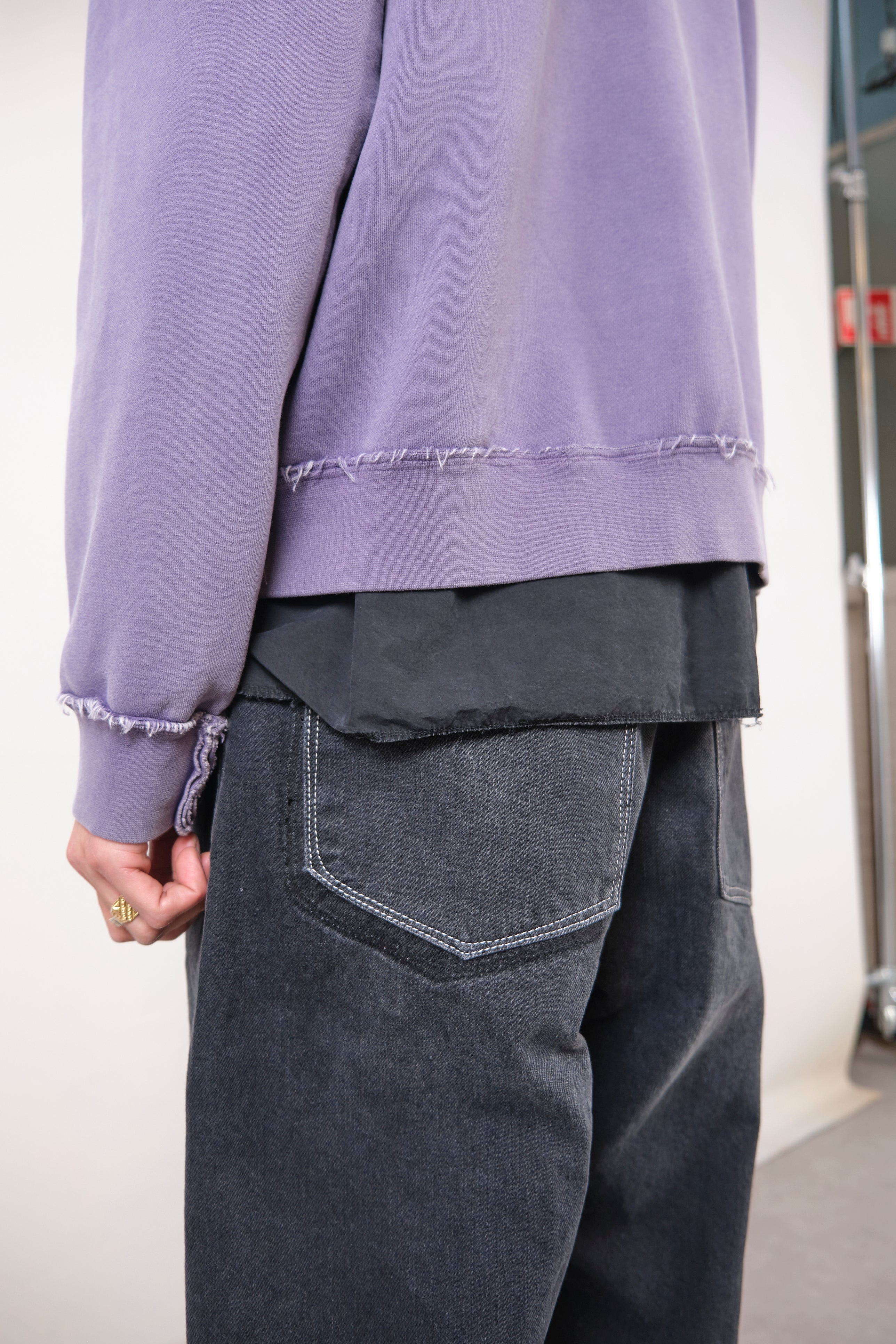 CF.20.02.01.01 FITTED ZIP HOODIE dark purple