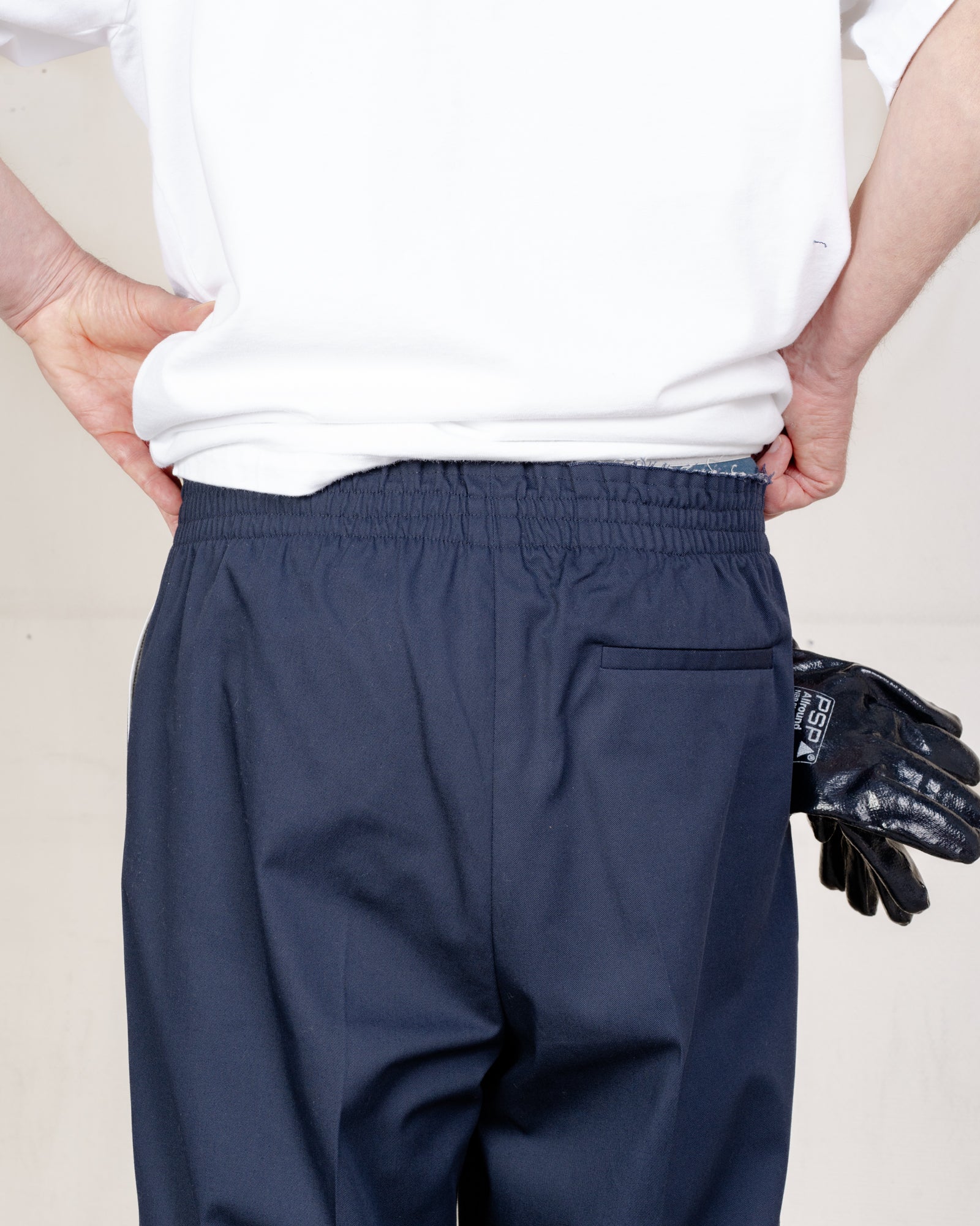 G&F ATHLETIC TROUSERS NAVY サイズ32 CF.21.06.02.02 FAMILY PANTS navy – Camiel Fortgens