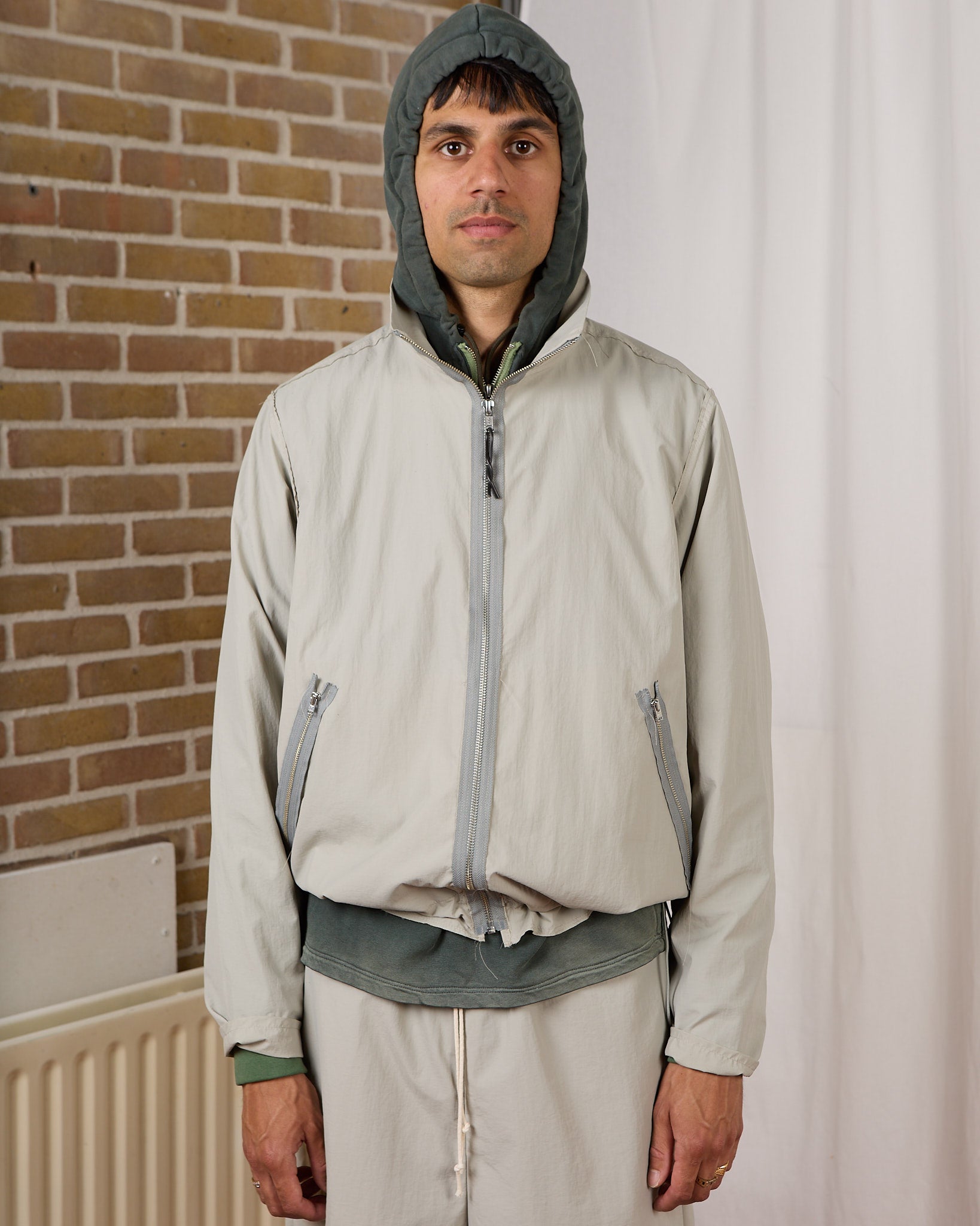 CF.23.09.01.03 TRACK JACKET technical sage