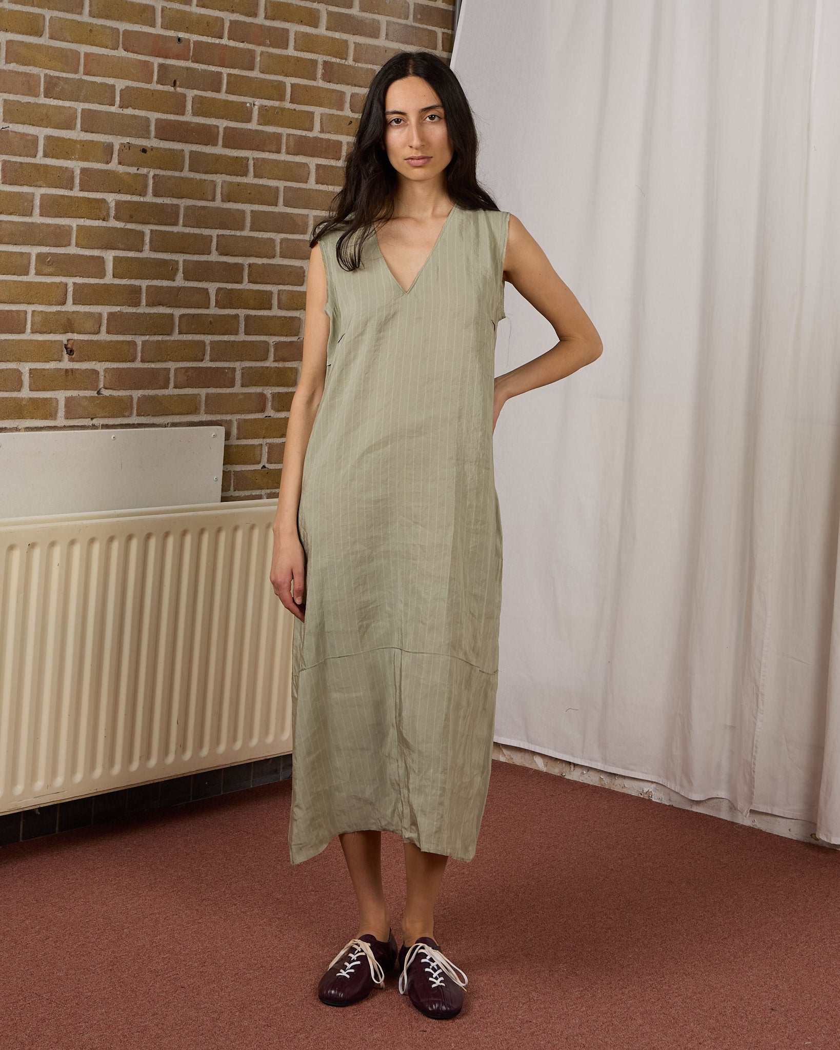CF.23.08.04.02 V-NECK DRESS silky shirting green/blue stripe