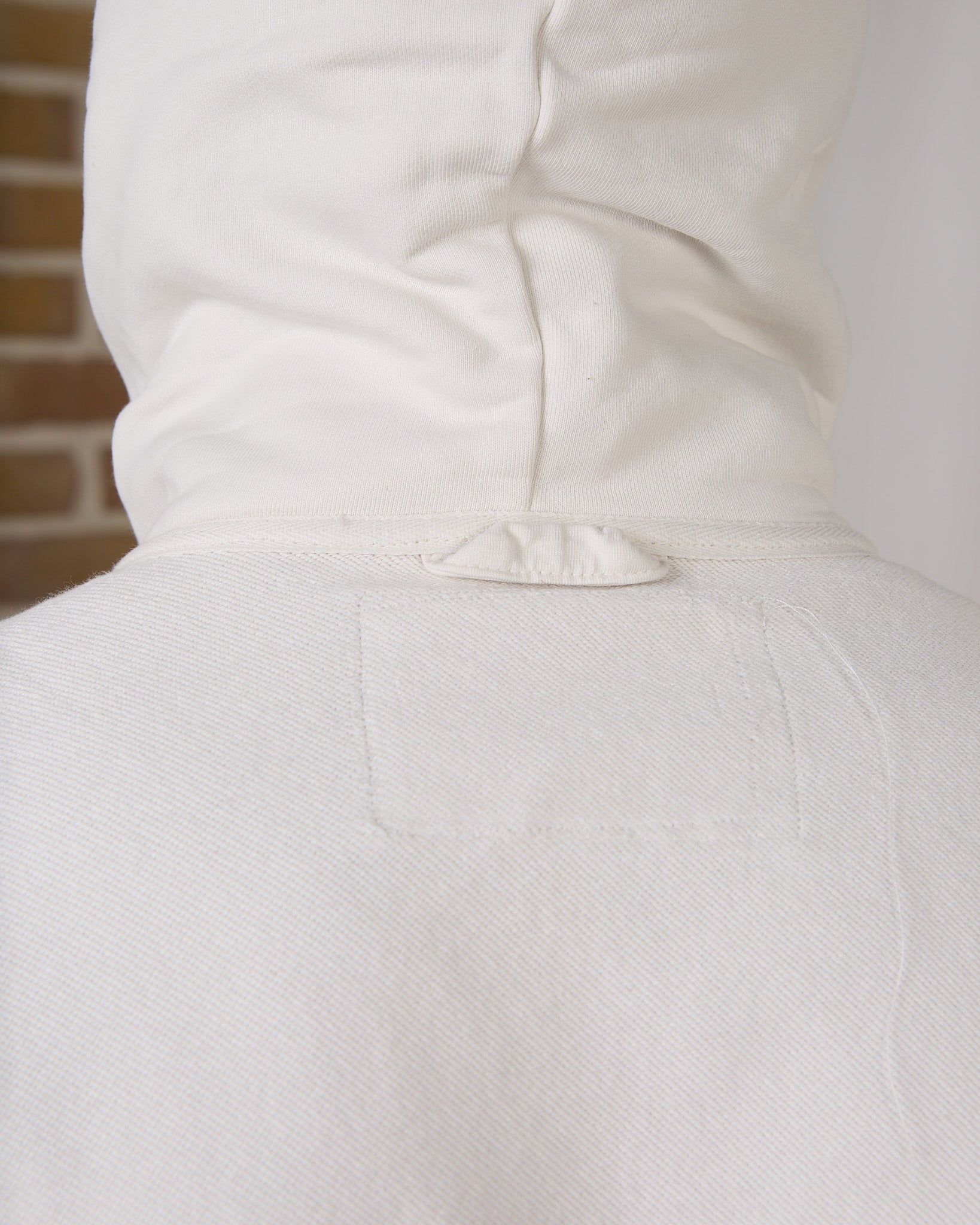 CF.23.02.01.01 FITTED INSIDE-OUT ZIP HOODIE heavy diagonal sweat lily white