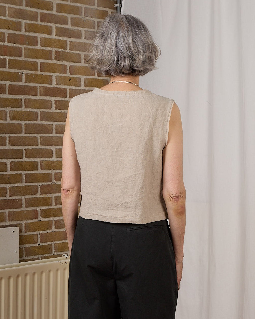 CF.23.05.02.03 NORMAL BUTTON TOP light weight linen sand