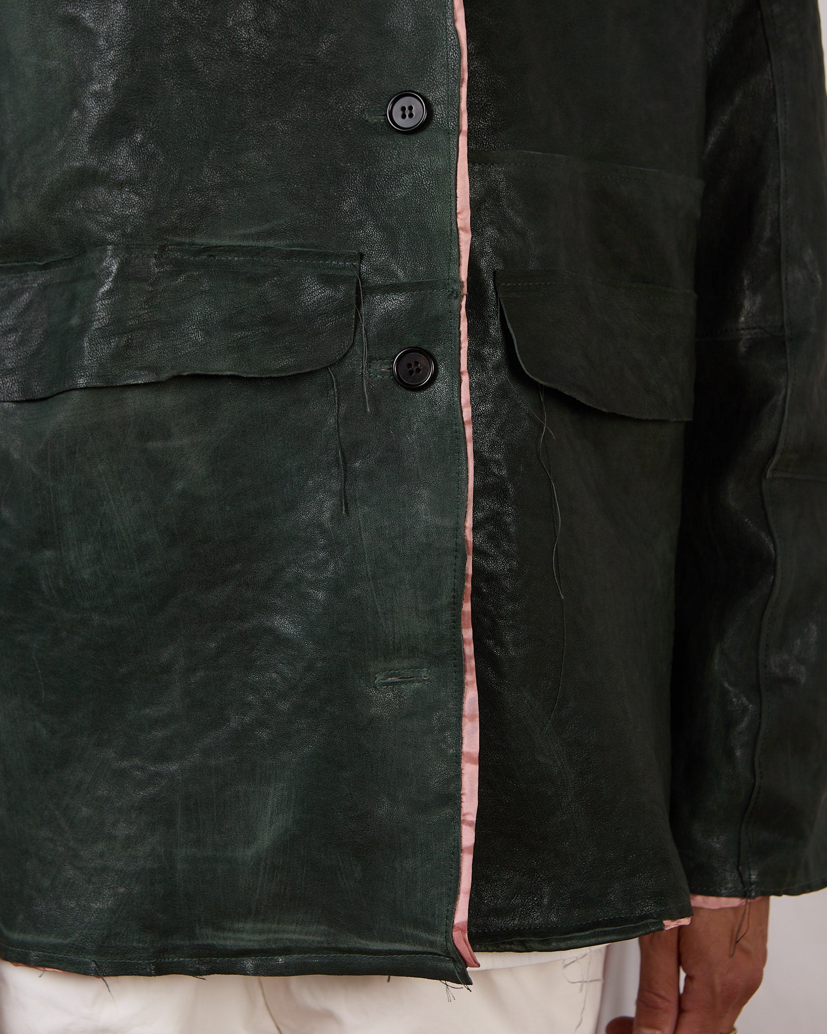 CF.23.16.03.01 CHORE JACKET calf leather green