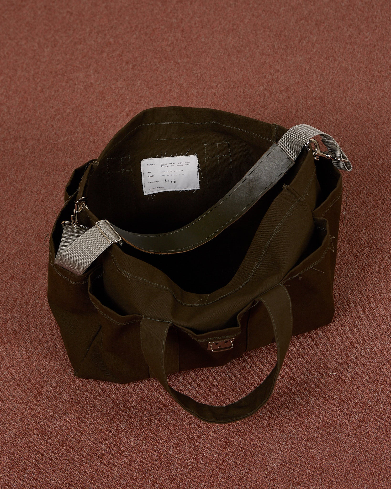 CF.23.14.01.01 WORKER SHOPPER canvas green