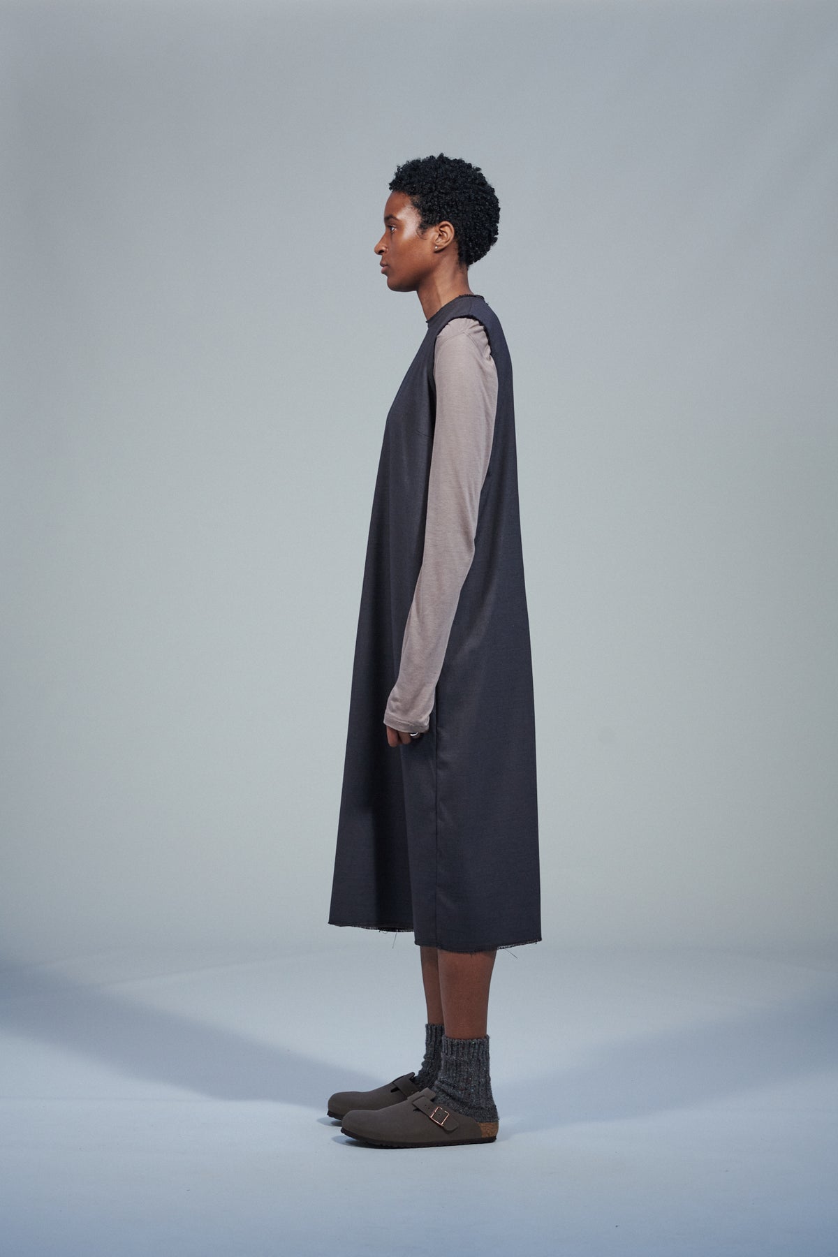 CF.22.08.02.02 NORMAL DRESS plain weave wool mud brown
