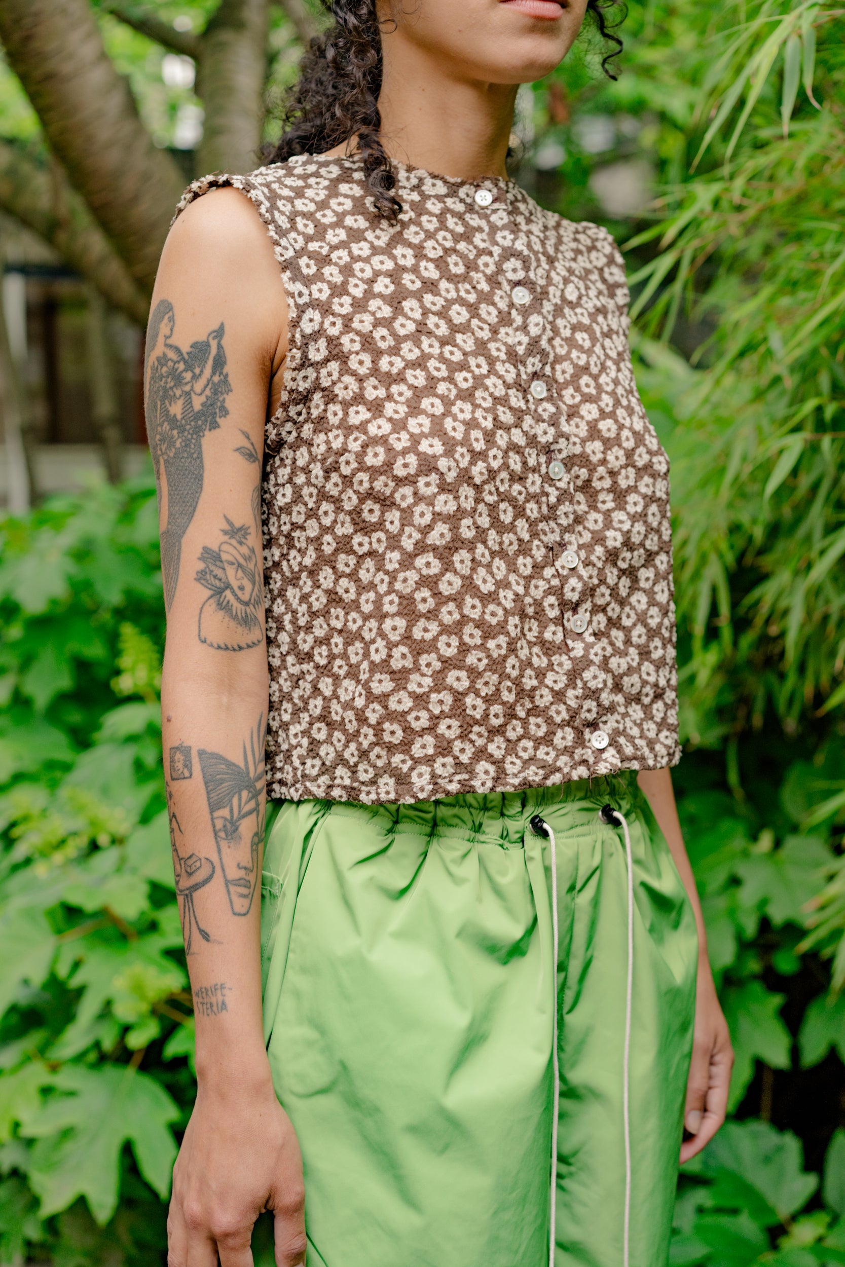 公式通販サイトセール CF.19.05.03.01 SQUARE TOP brown/white flower – Camiel Fortgens トップス