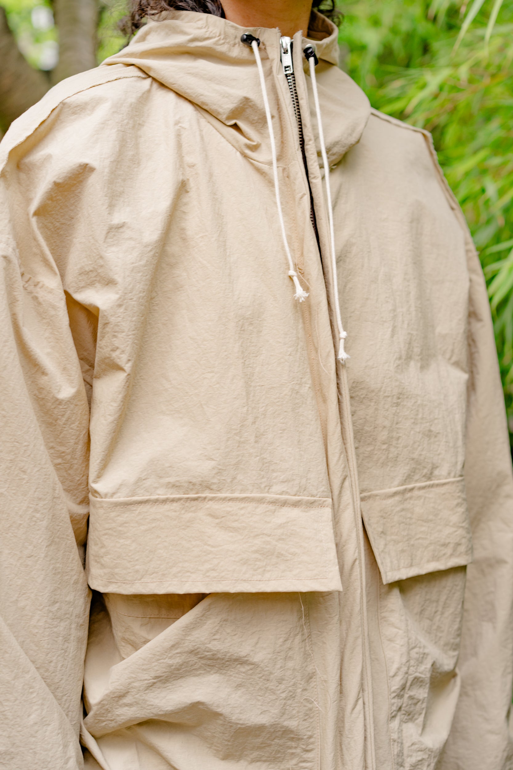 CF.19.10.02.01 CROPPED OUTDOOR JACKET sand – Camiel Fortgens