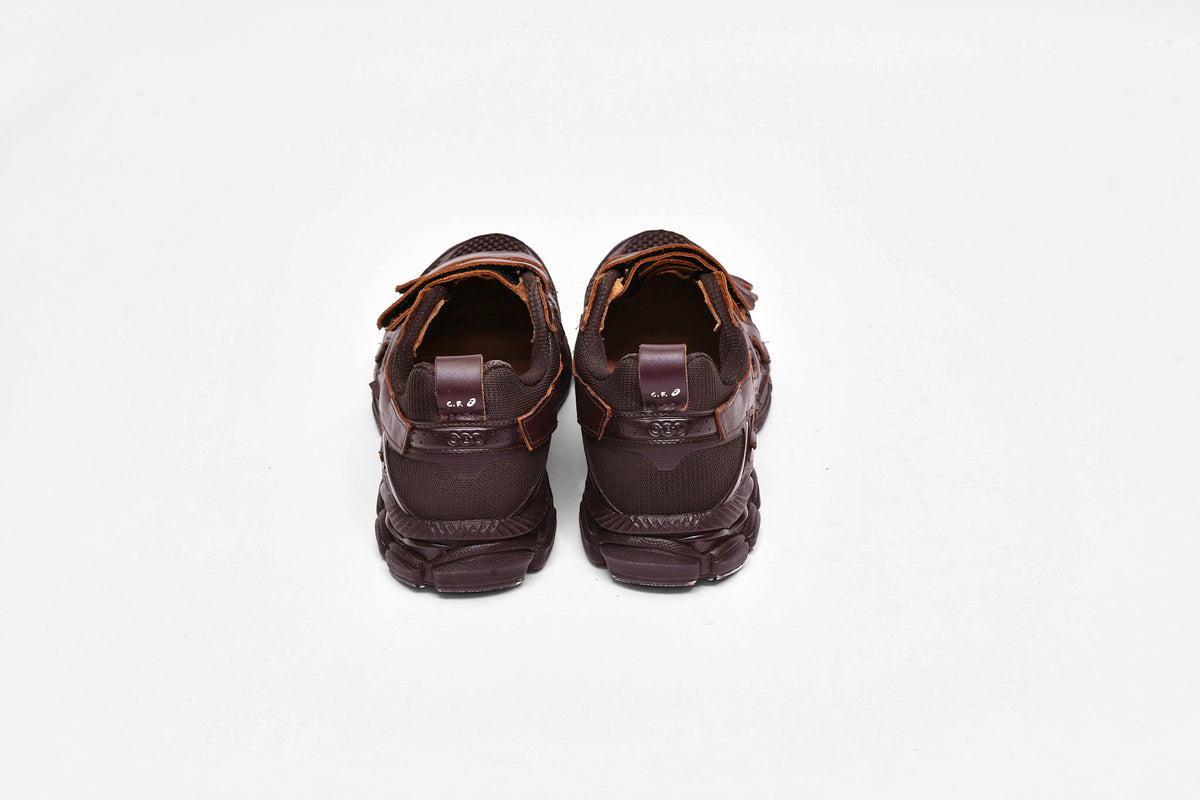 ASICS GEL-CUMULUS™ 16 VELCRO brown