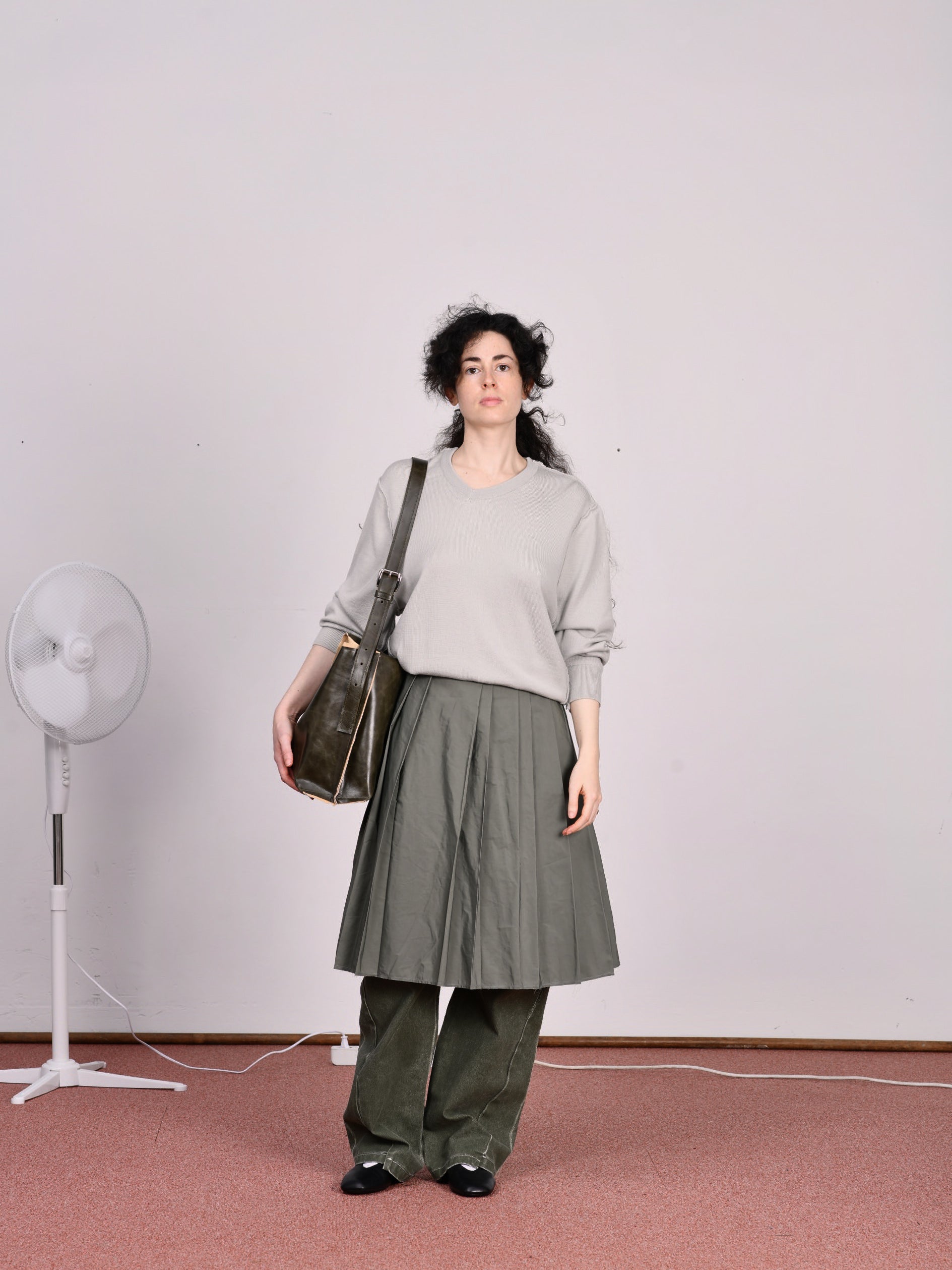 CF.23.07.03.01 PLEATED SKIRT technical dark sage