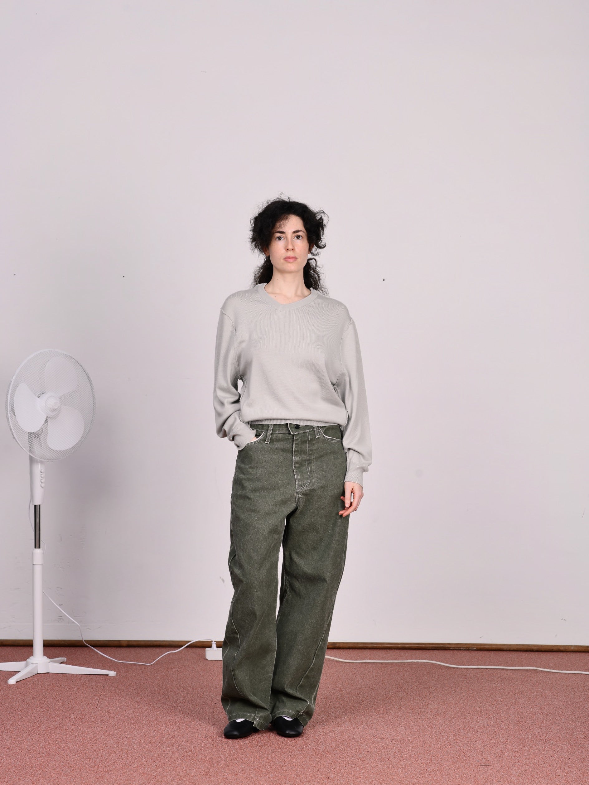 CF.23.03.04.01 V-NECK FRANKENSTEIN merino wool  jersey ecru