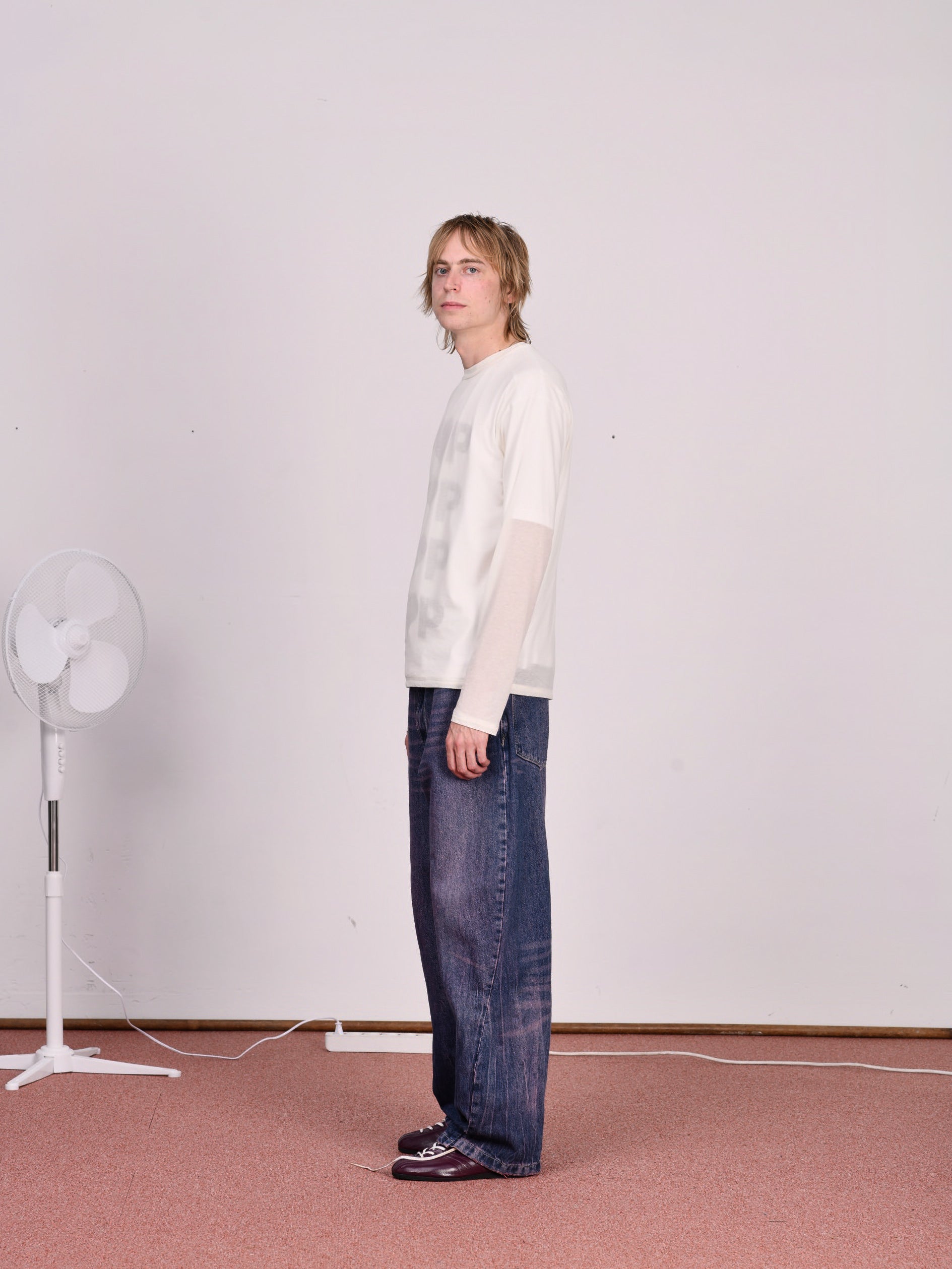 CF.23.15.03.03 WOBBLY JEANS washed denim blue/pink overdye