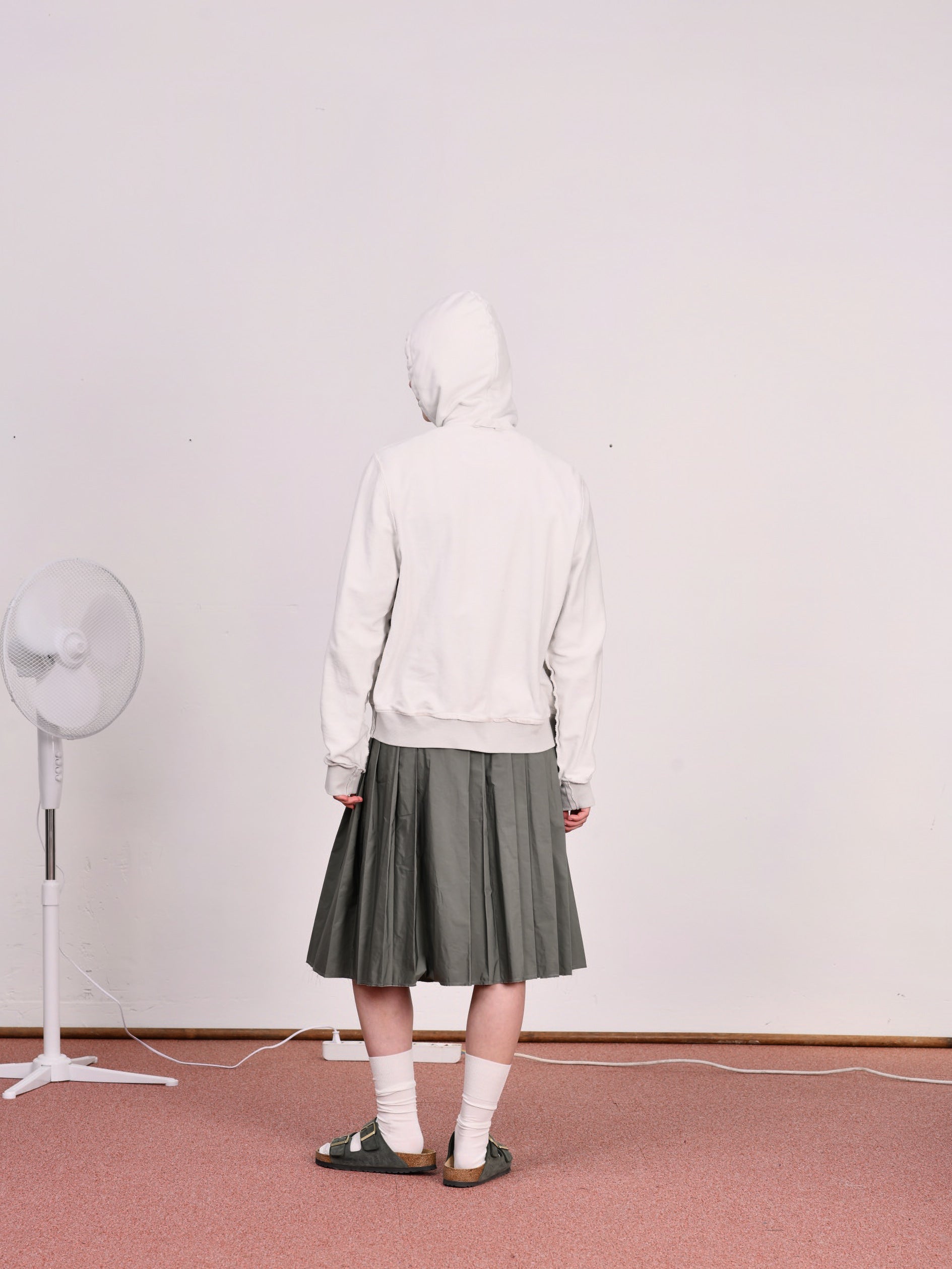 CF.23.07.03.01 PLEATED SKIRT technical dark sage