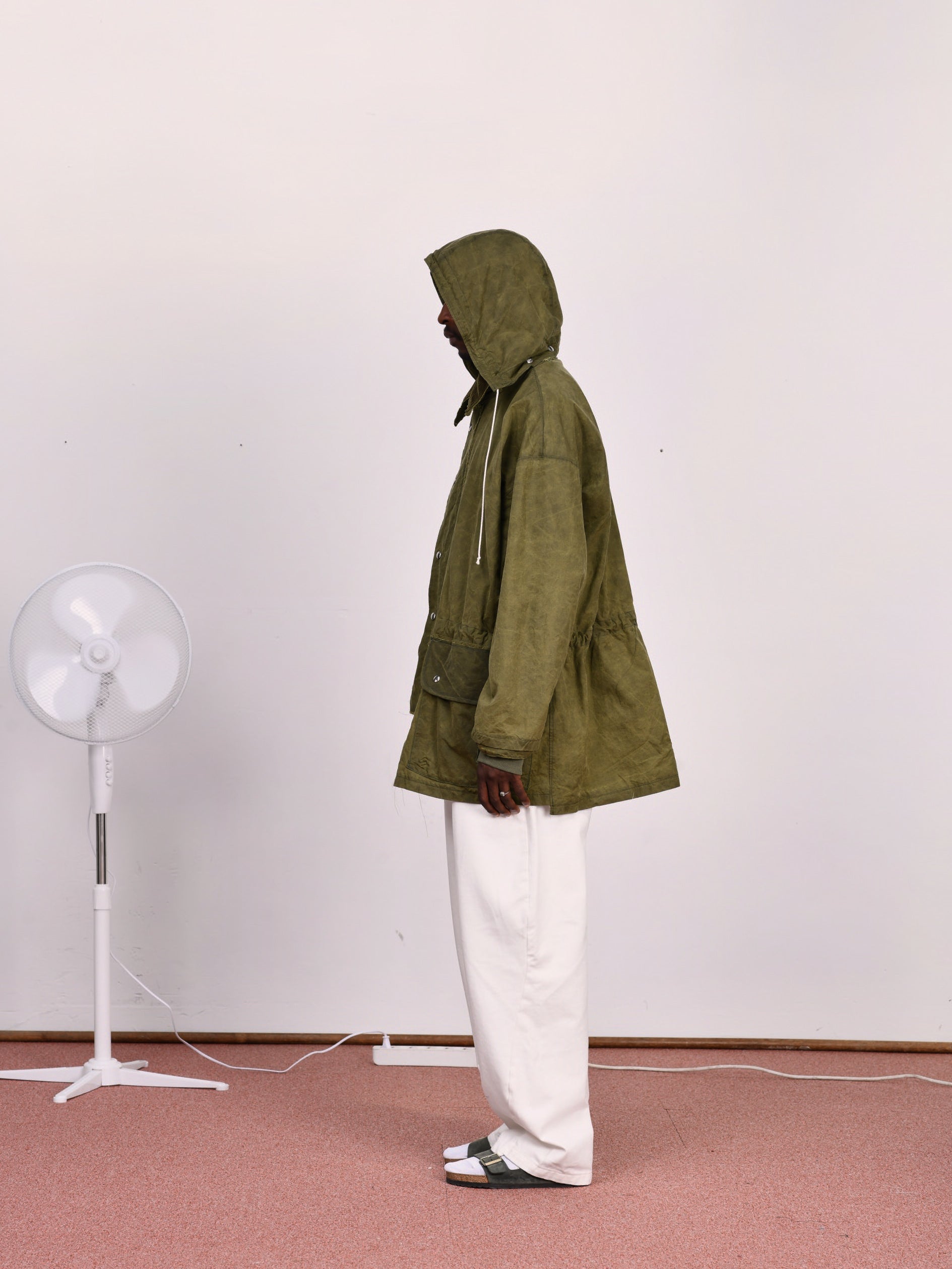CF.23.10.05.01 OUTDOOR JACKET waxed cotton faded green