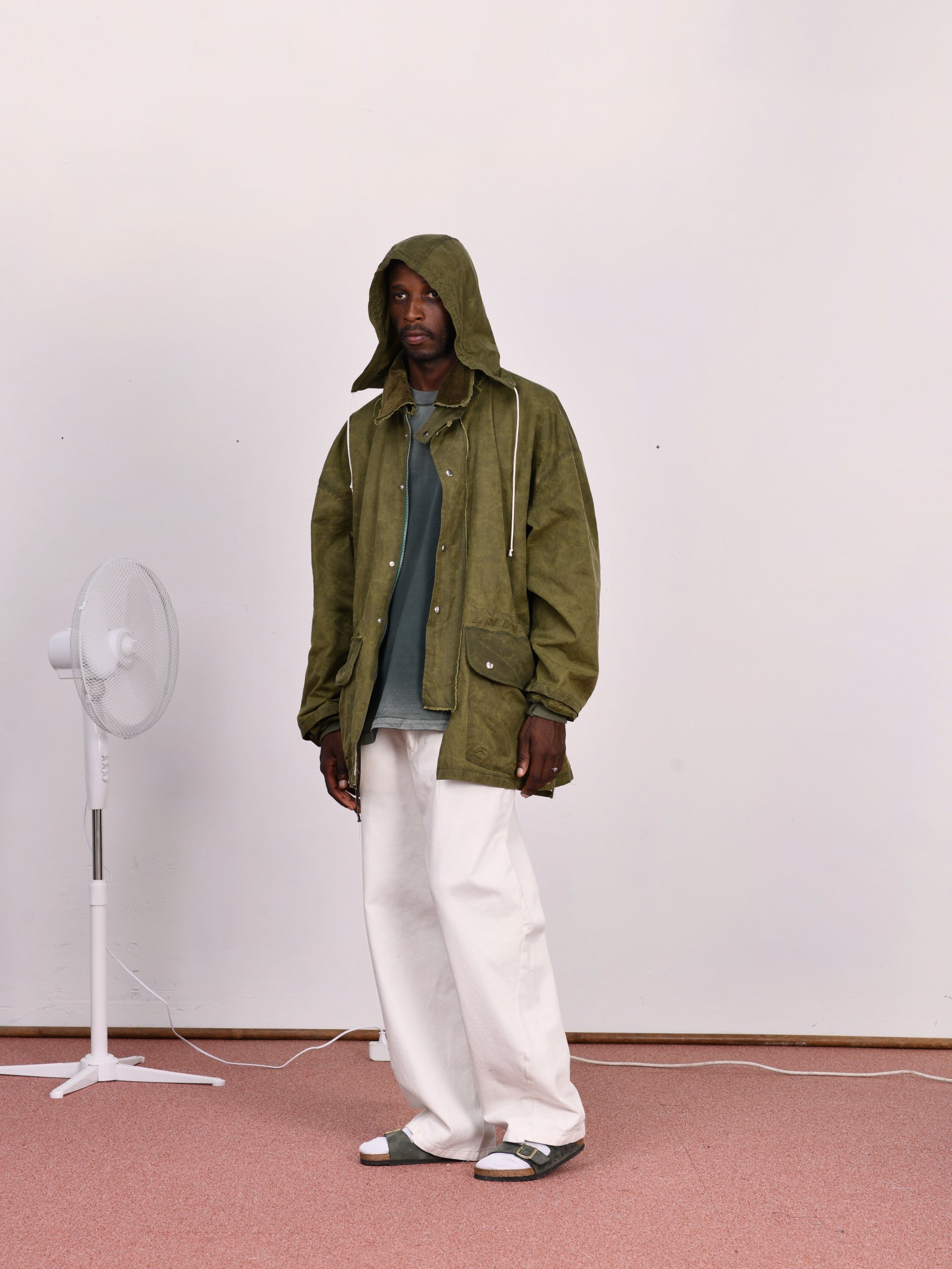 CF.23.10.05.01 OUTDOOR JACKET waxed cotton faded green