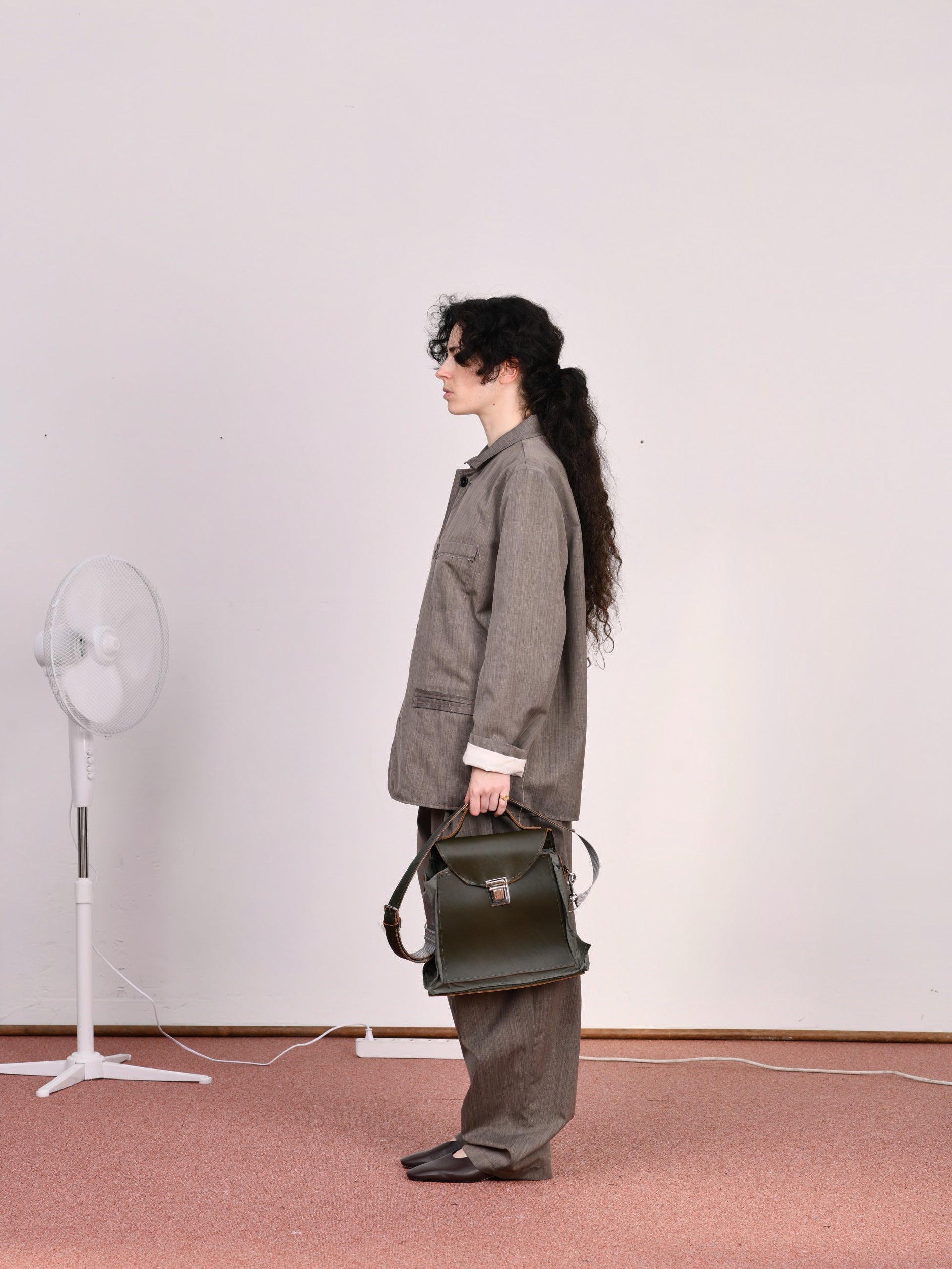 CF.23.14.03.02 CROOCKED PATCH BAG cow leather + nylon green/sage