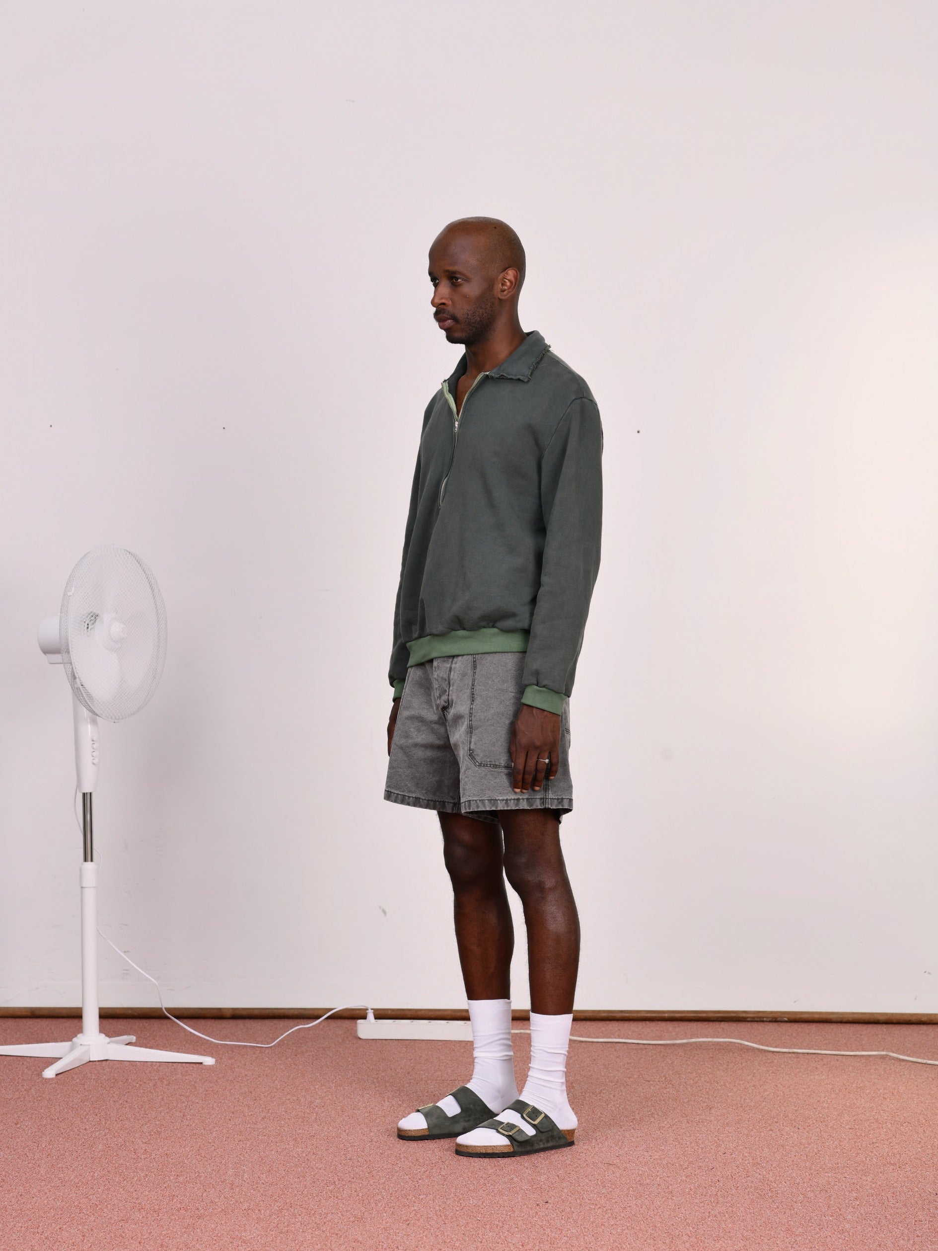 CF.23.13.03.02 FARMER SHORTS heavy canvas black green