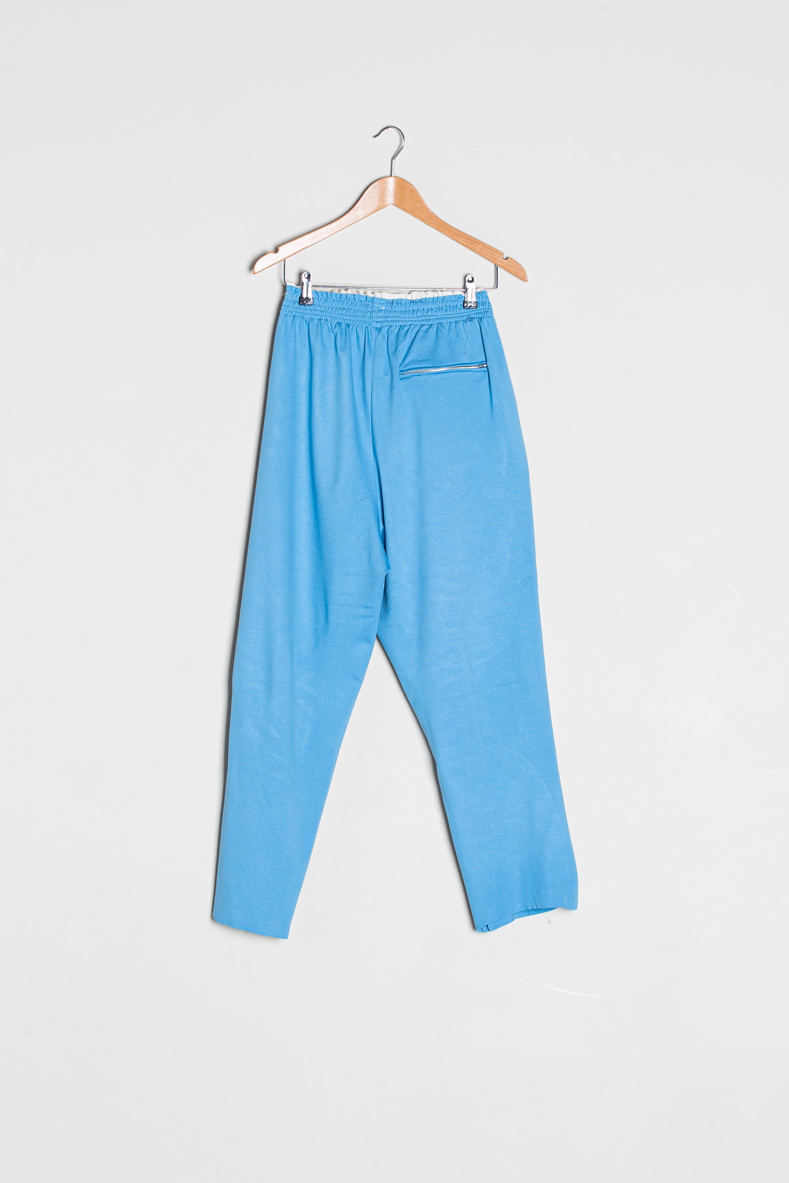 CF.13.06.07.01 TRACK PANTS blue