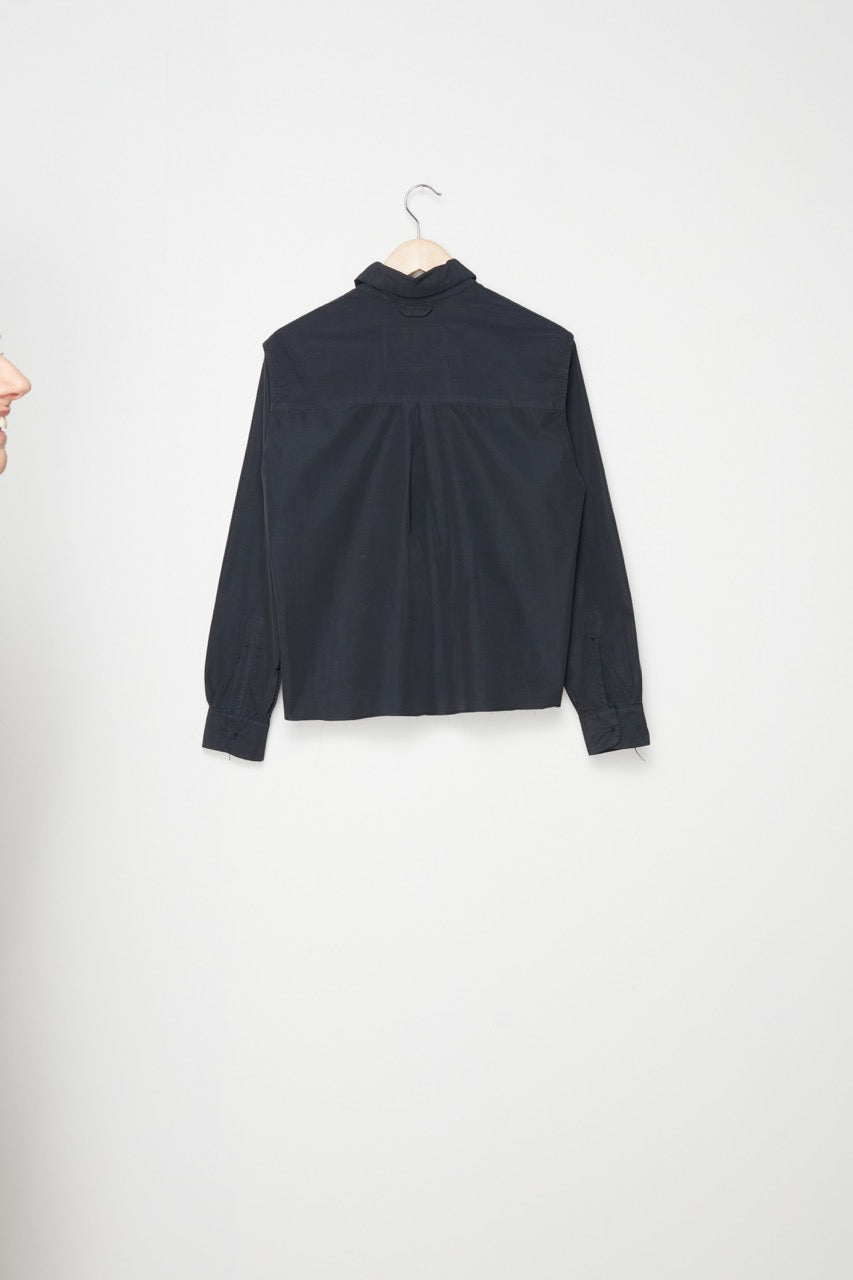 CF.18.04.01.01 INSIDE-OUT BASIC SHIRT black