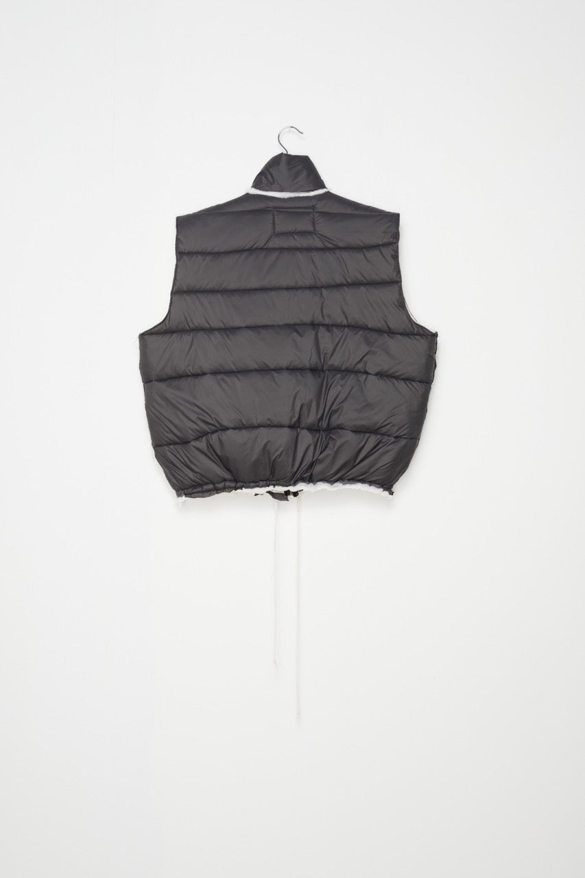 CF.18.05.05.01 BODY WARMER dark grey