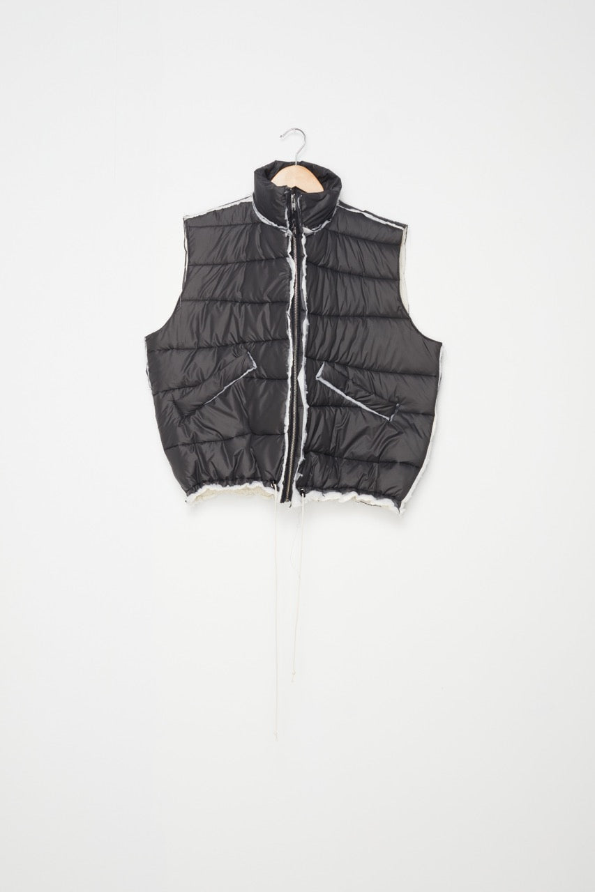 CF.18.05.05.01 BODY WARMER dark grey
