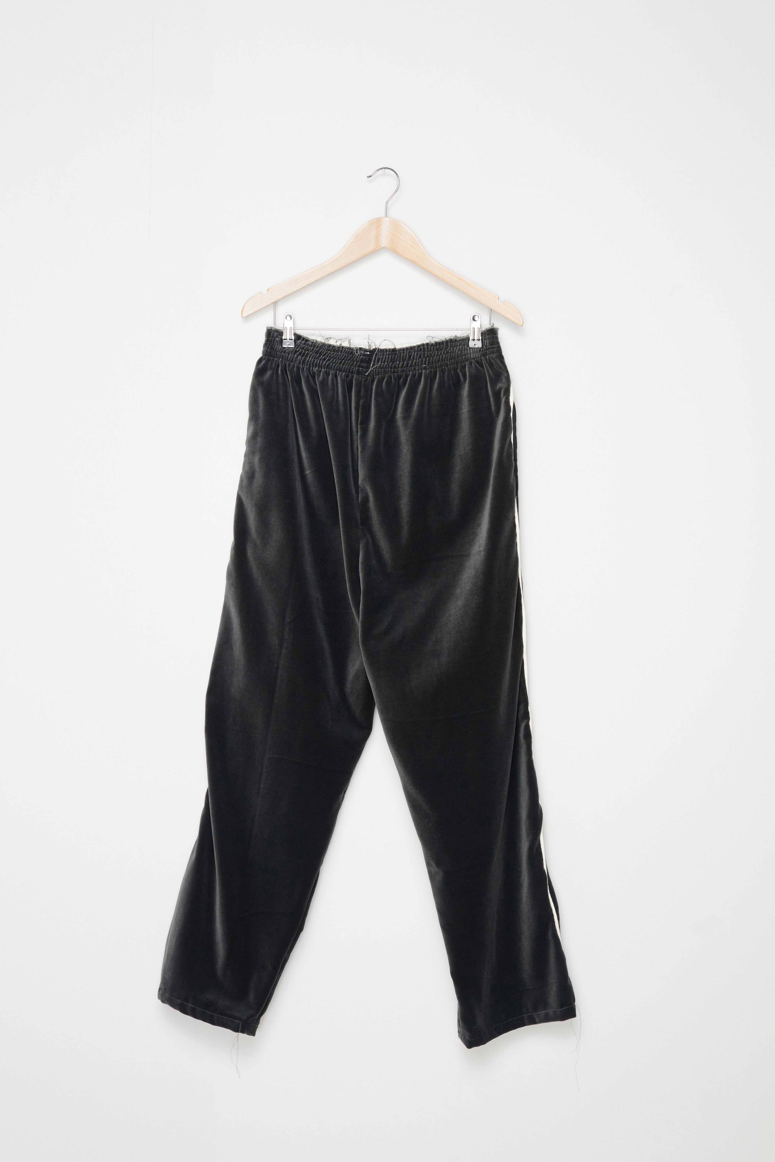 CF.18.06.01.01 SWEAT PANTS grey