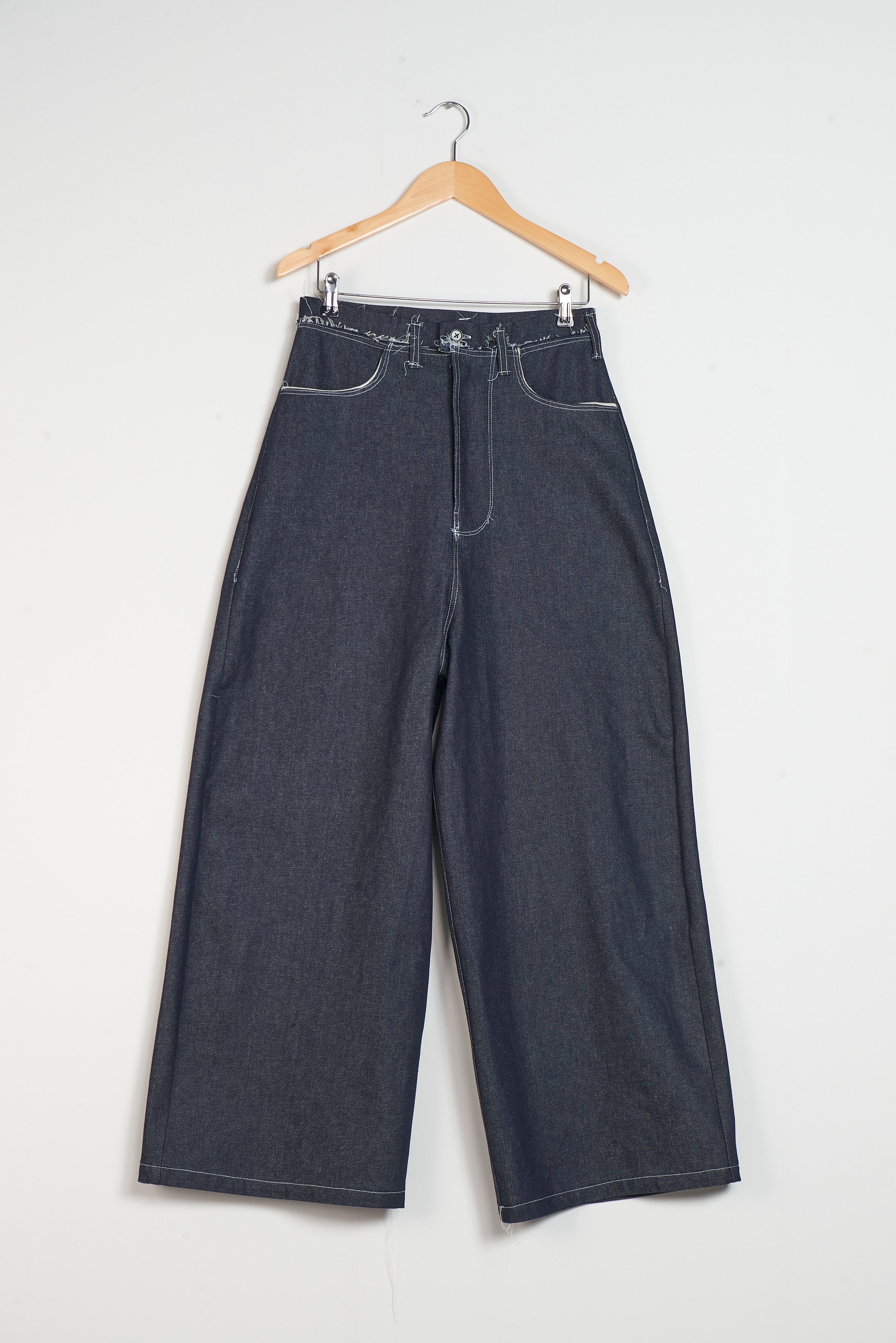 CF.20.06.05.01 TOURIST JEANS blue