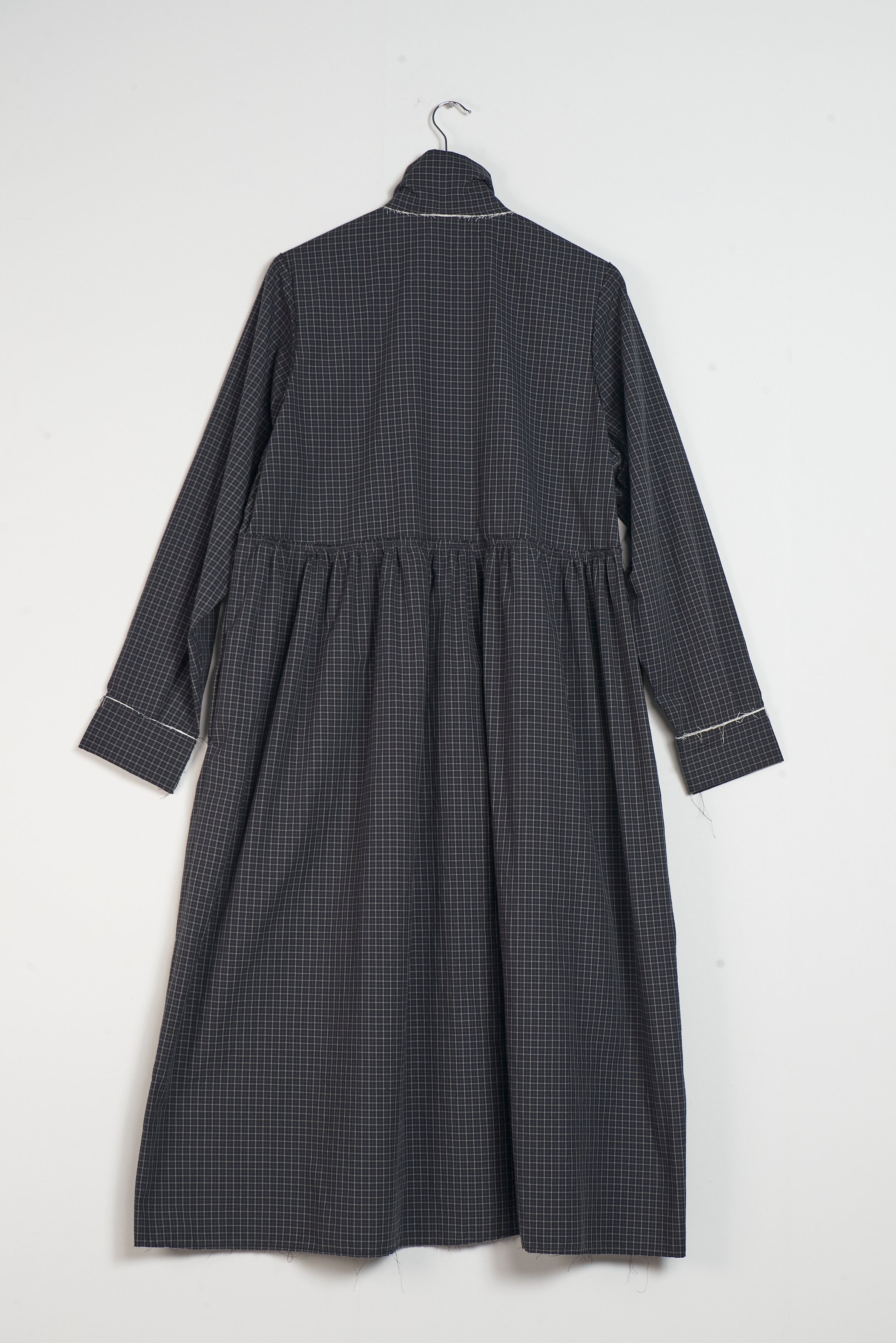 CF.20.08.02.01 TRACK DRESS black check