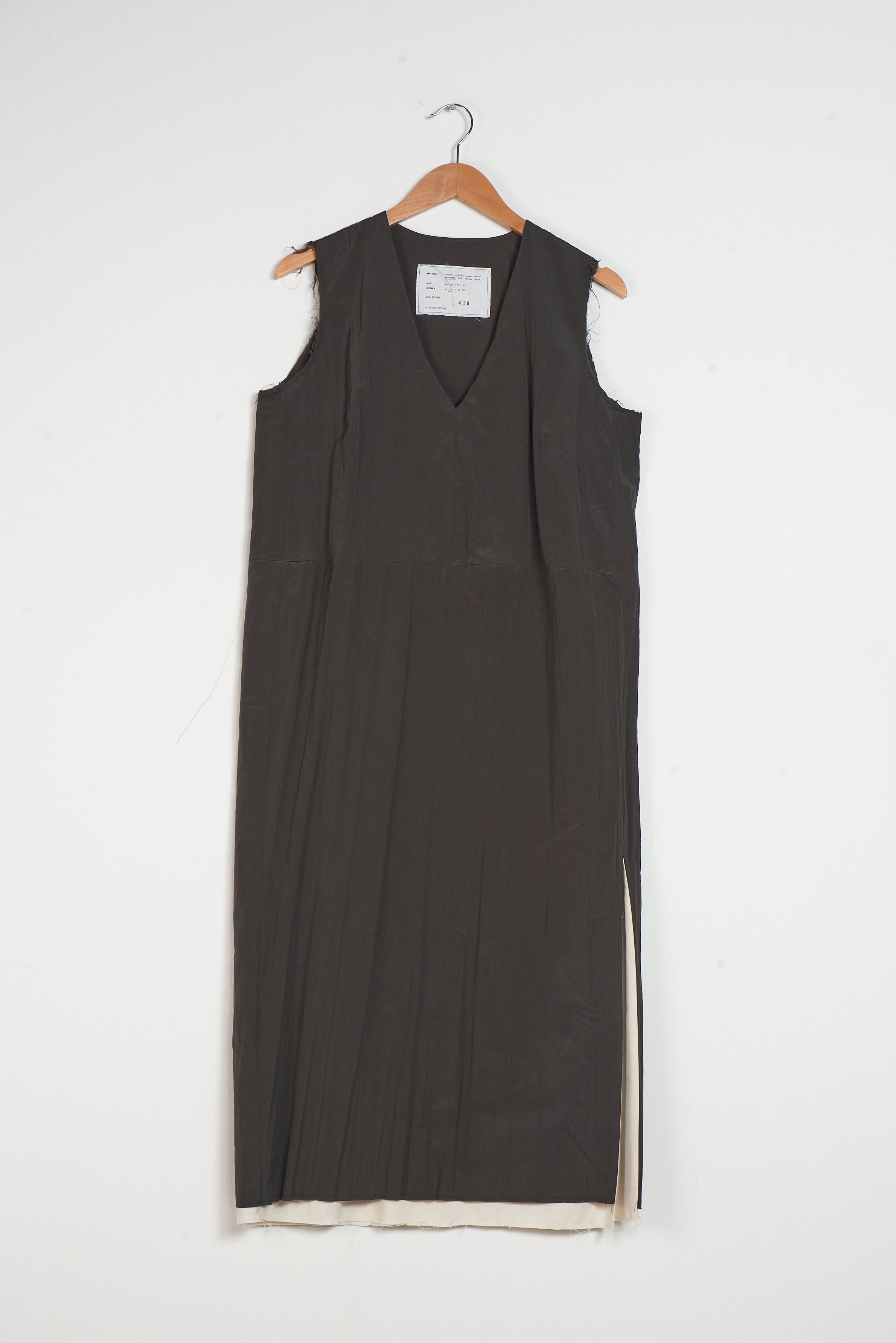 CF.20.08.03.02 V-NECK DRESS brown