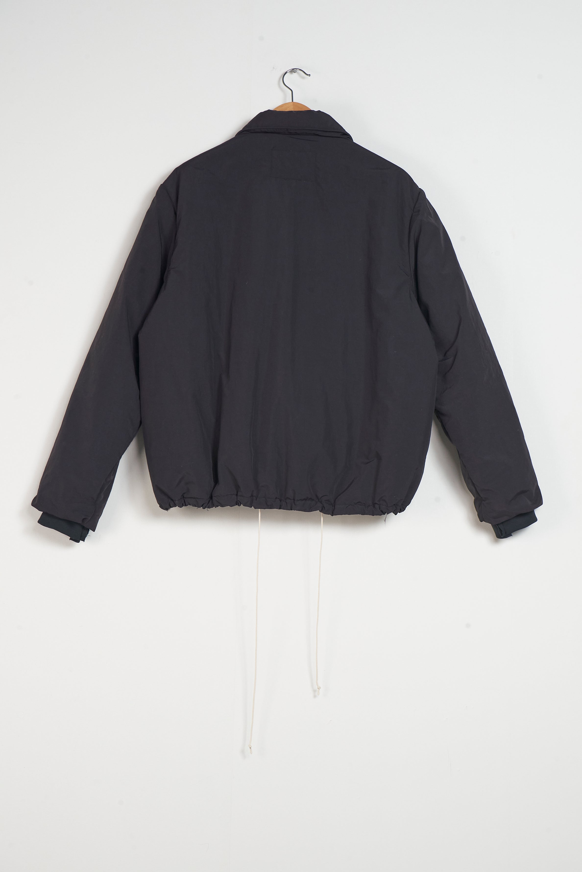 CF.20.10.01.01 PUFFED SIMPLE JACKET black