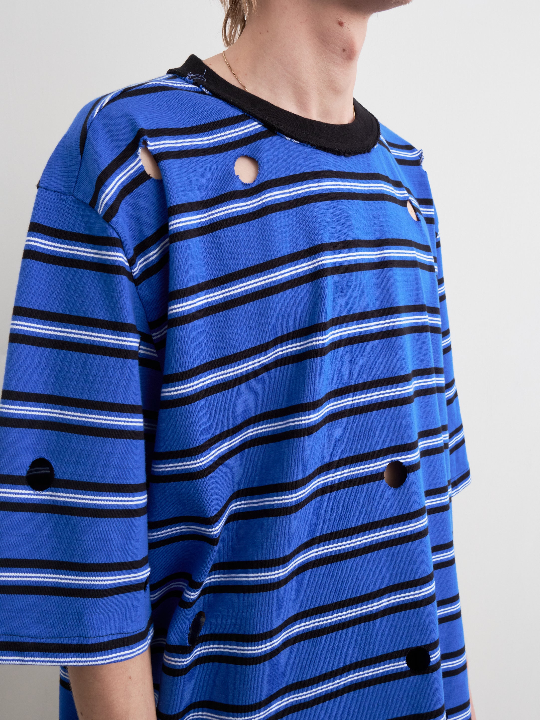CF.21 RESEARCH HOLES TEE RIB JERSEY BLUE/BLACK/WHITE STRIPE