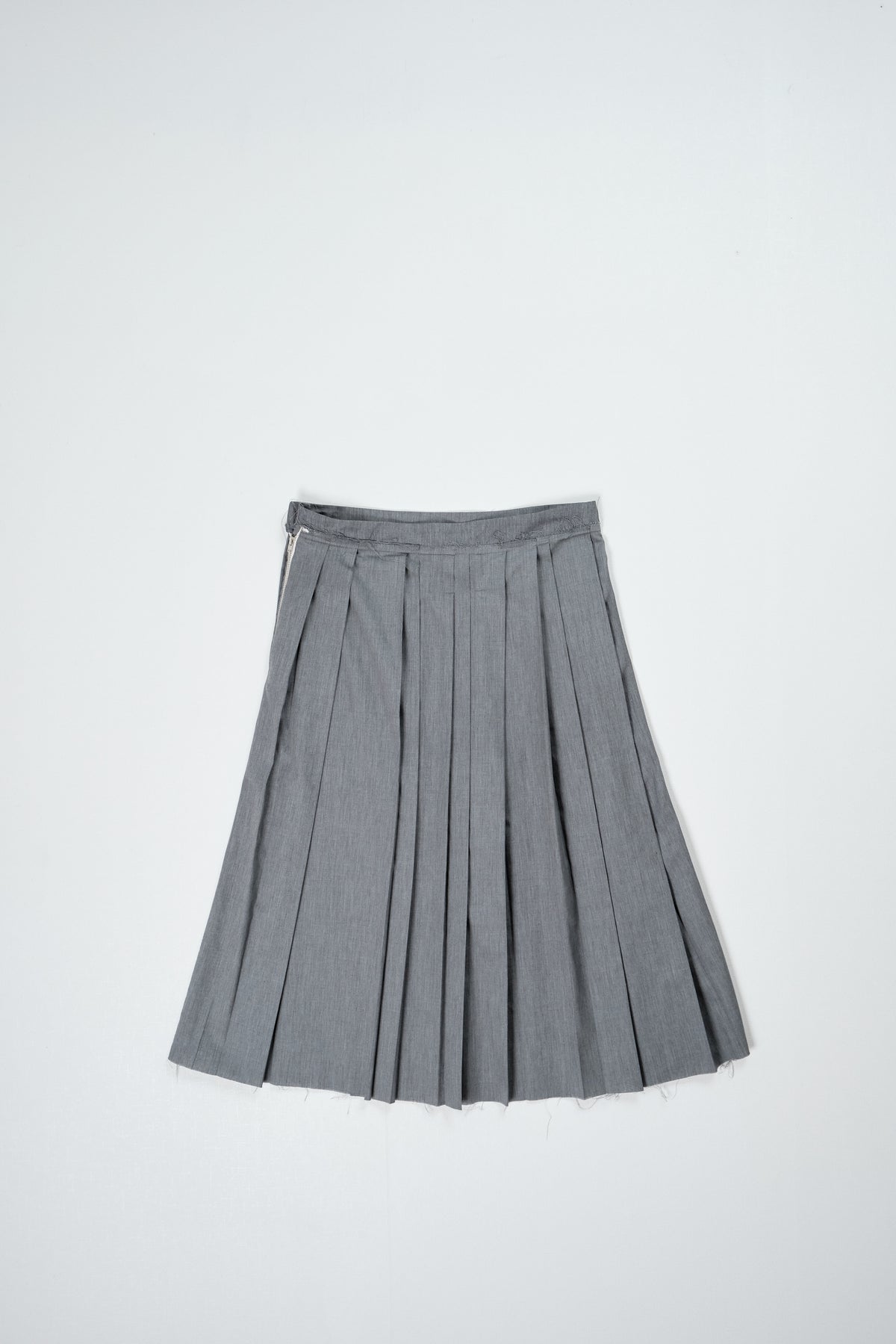 CF.22.07.04.02 PLEAT SKIRT poly/cotton grey